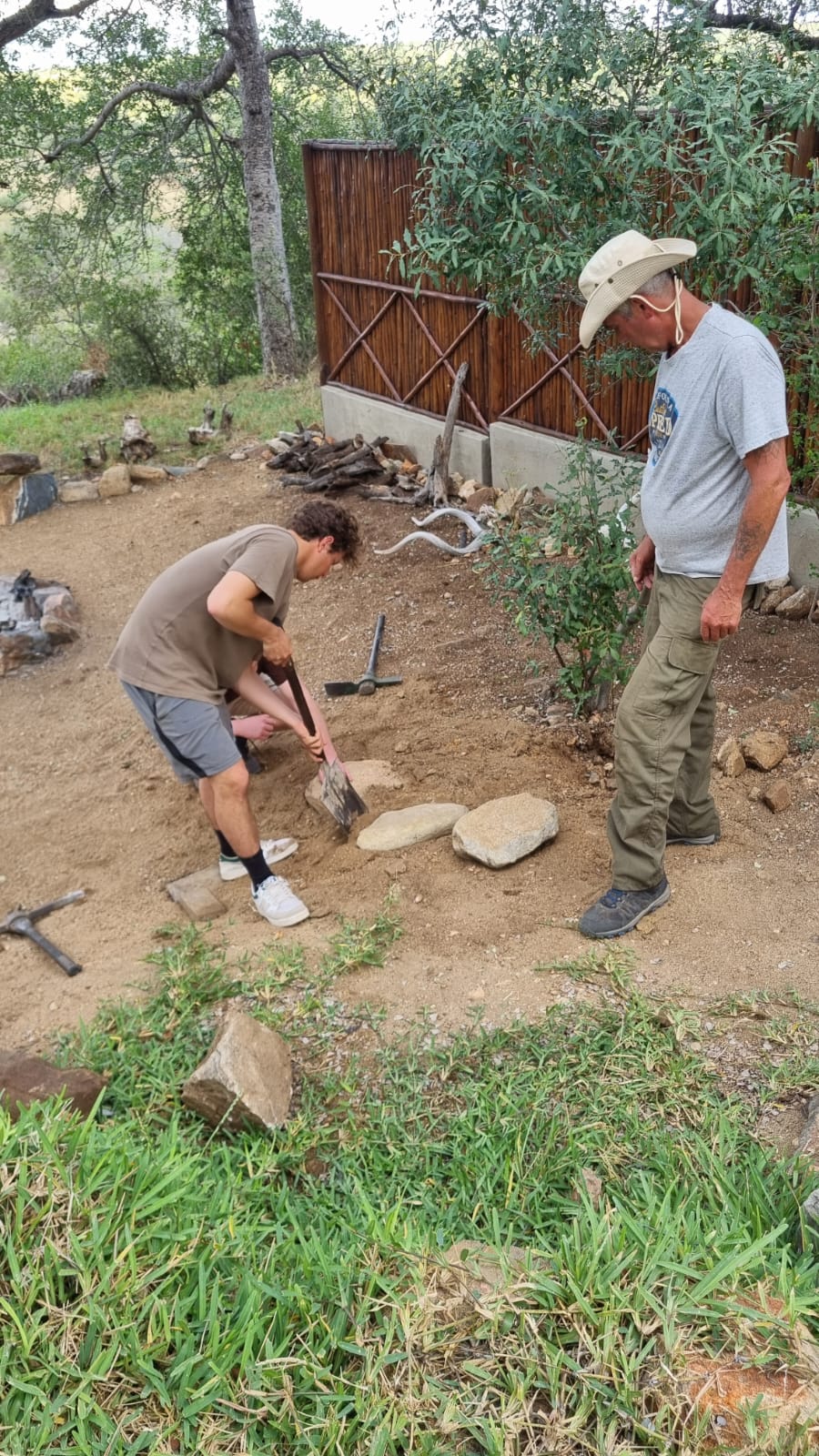 Volunteers working in habitat restoration in the Kruger