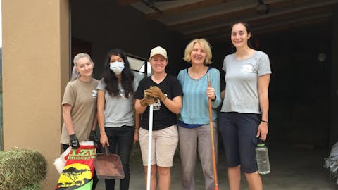 Tanya Stapleton: group posing photo