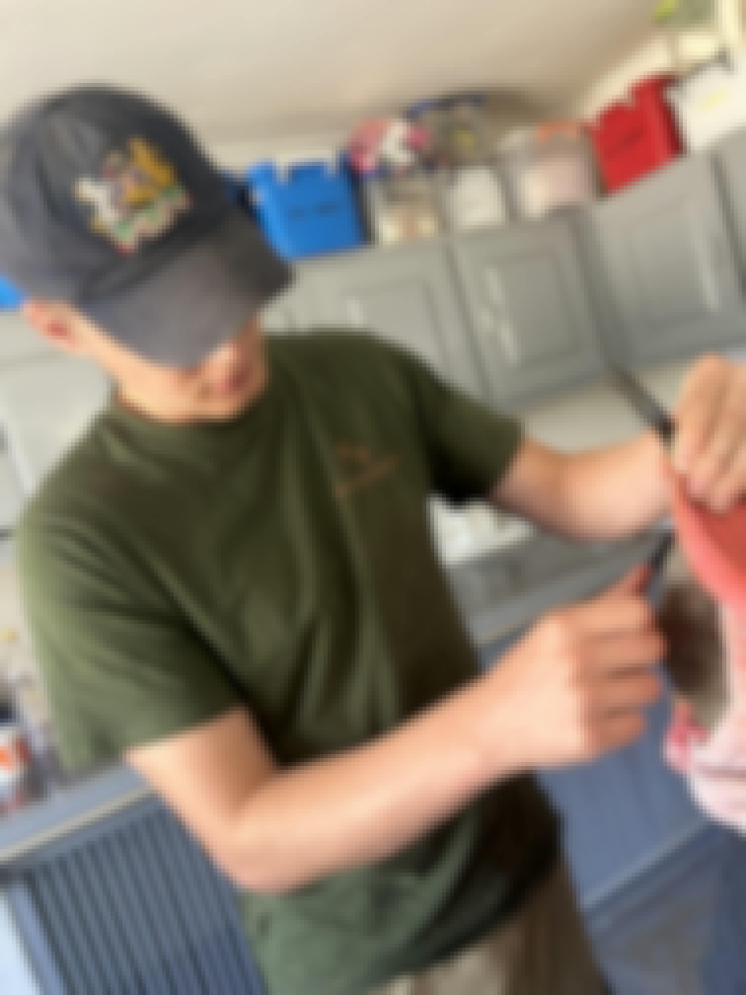Matthew Gregory: male volunteer doing veterinary care