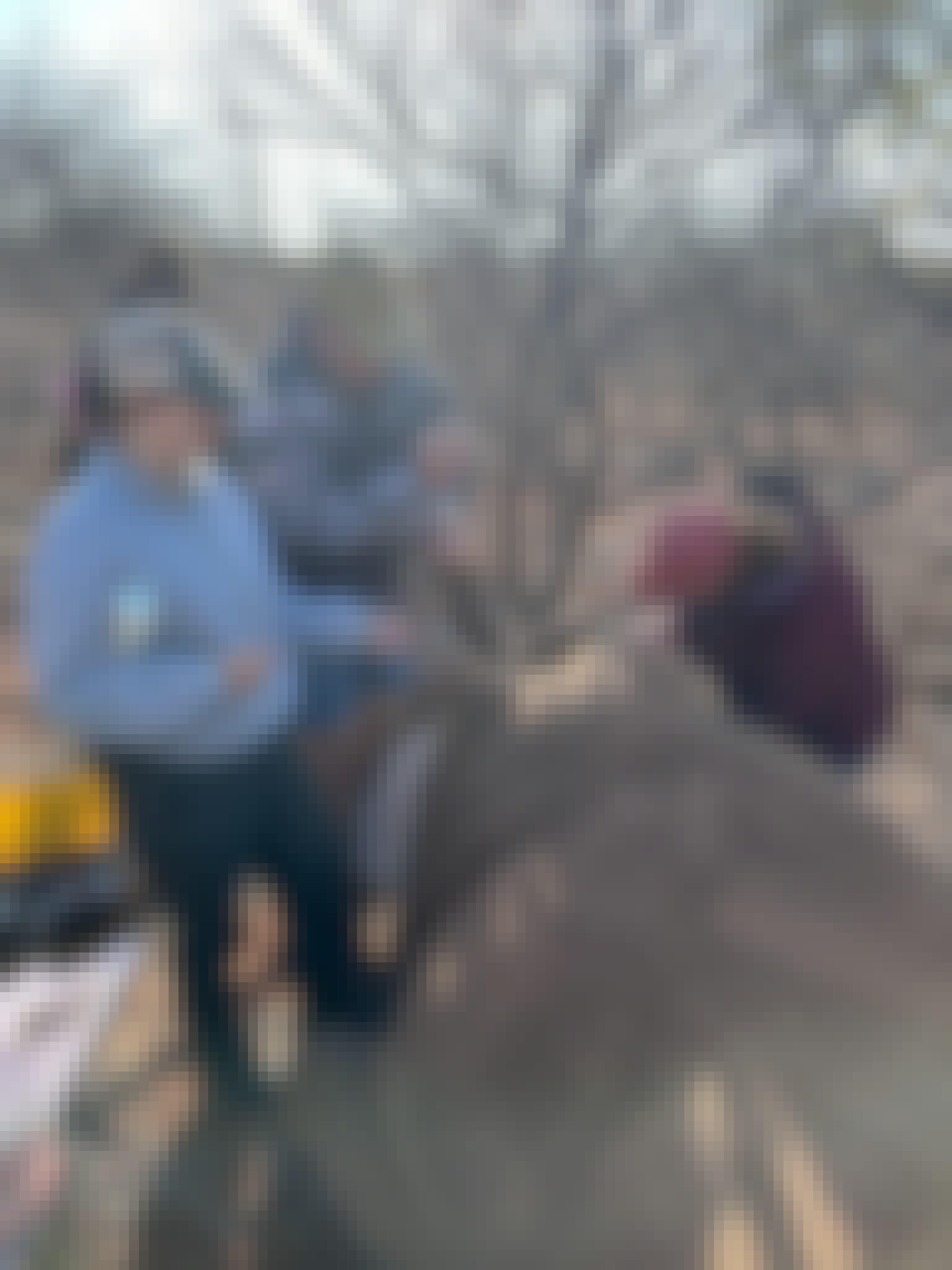 Evie Ancell: group of volunteers working to tag a rhino