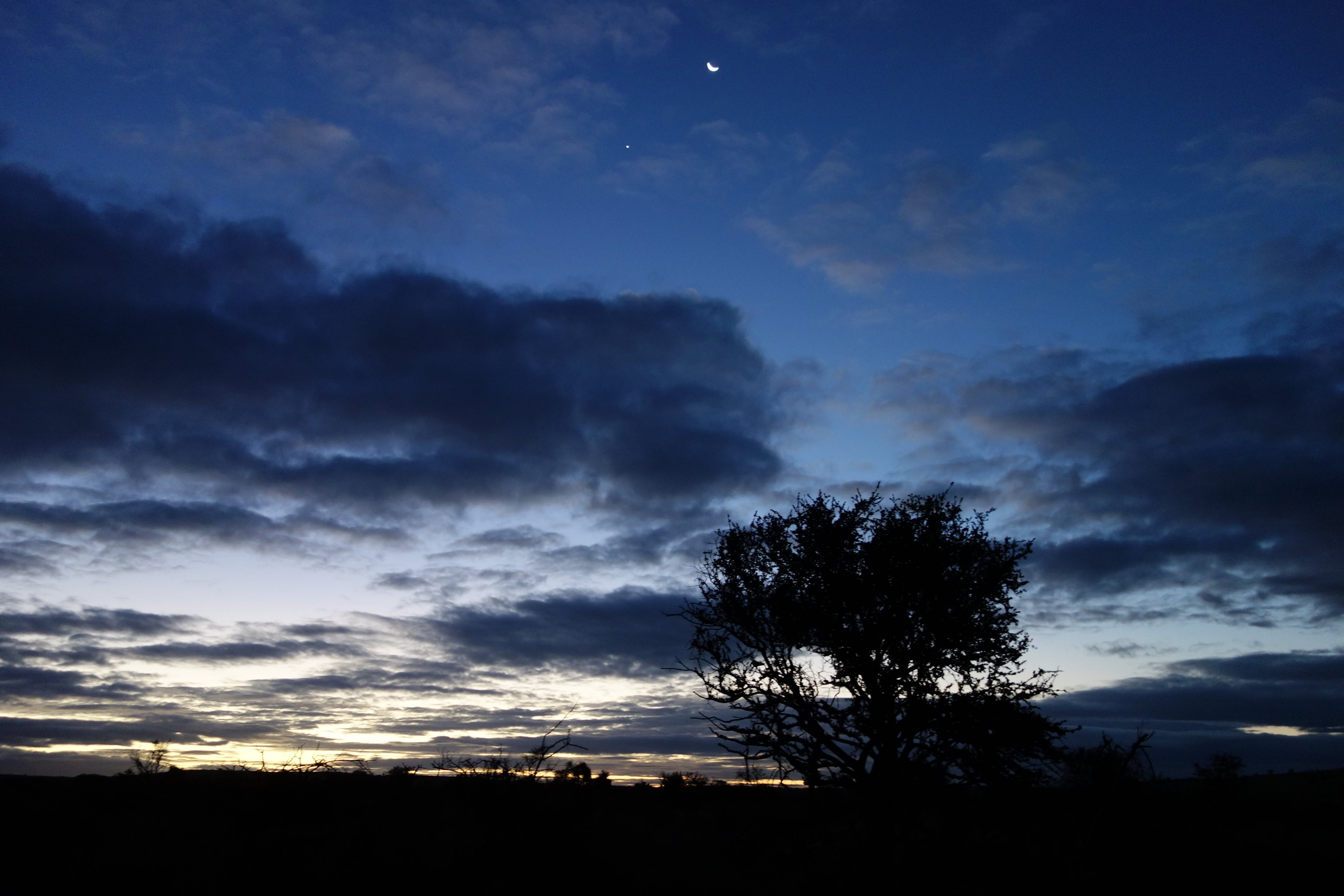 Pierce Kempkes: landscape shot taken at night