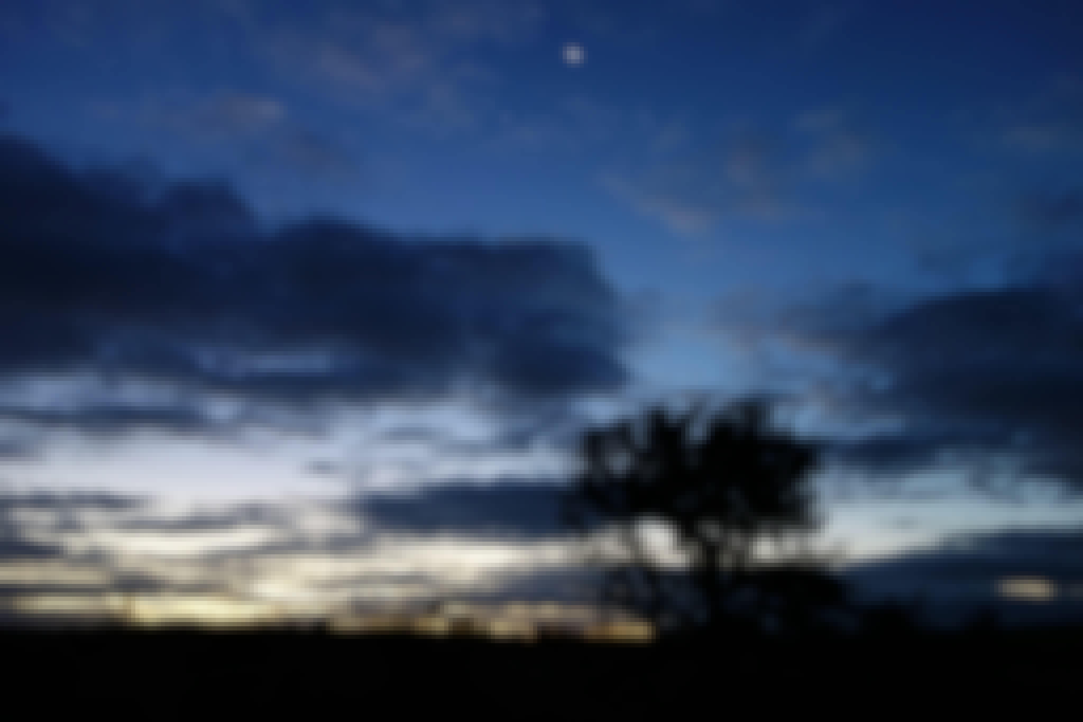 Pierce Kempkes: landscape shot taken at night