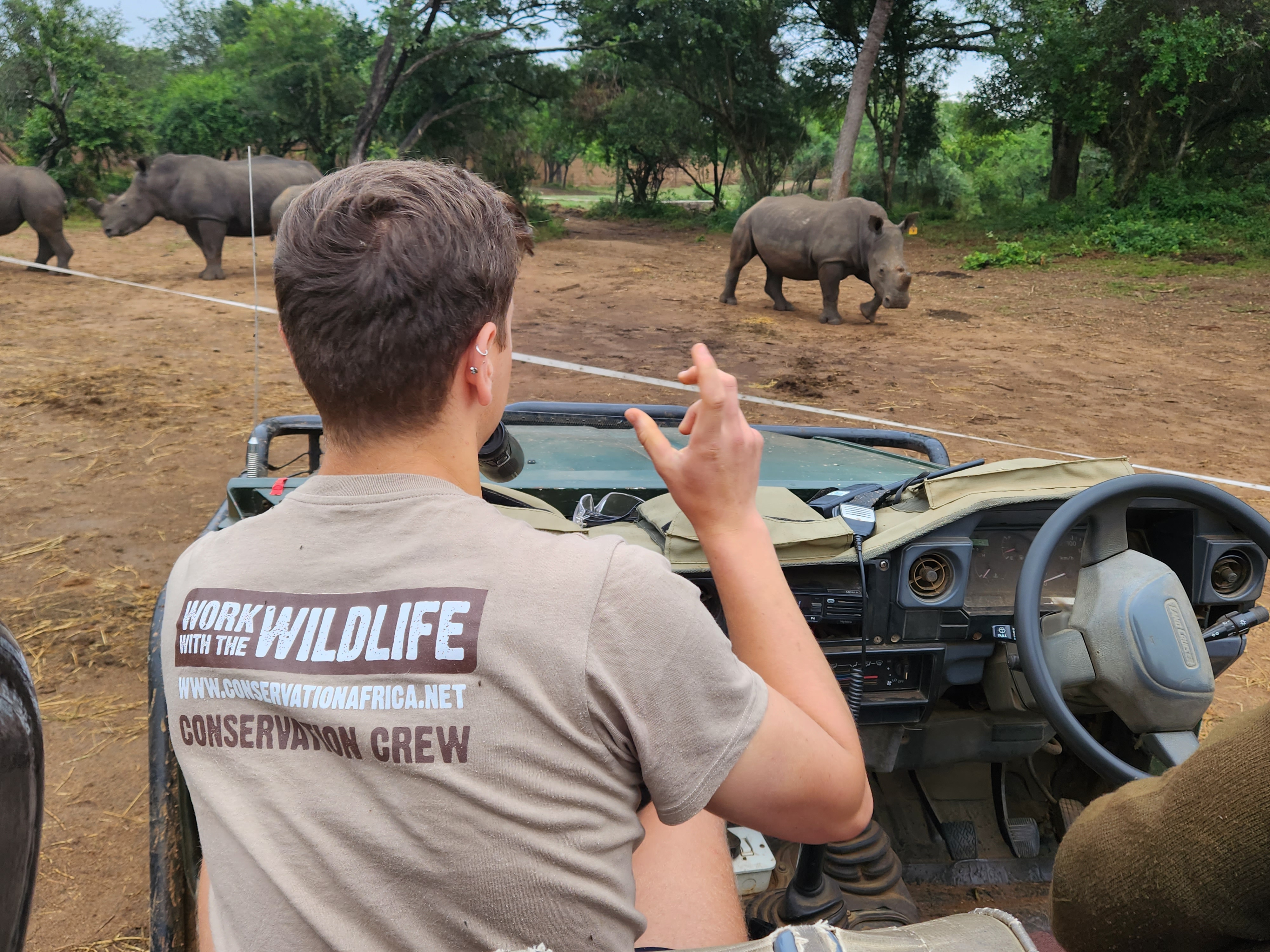 Cas trips - CAS Trip for IB Schools - Rhino monitoring at a research project