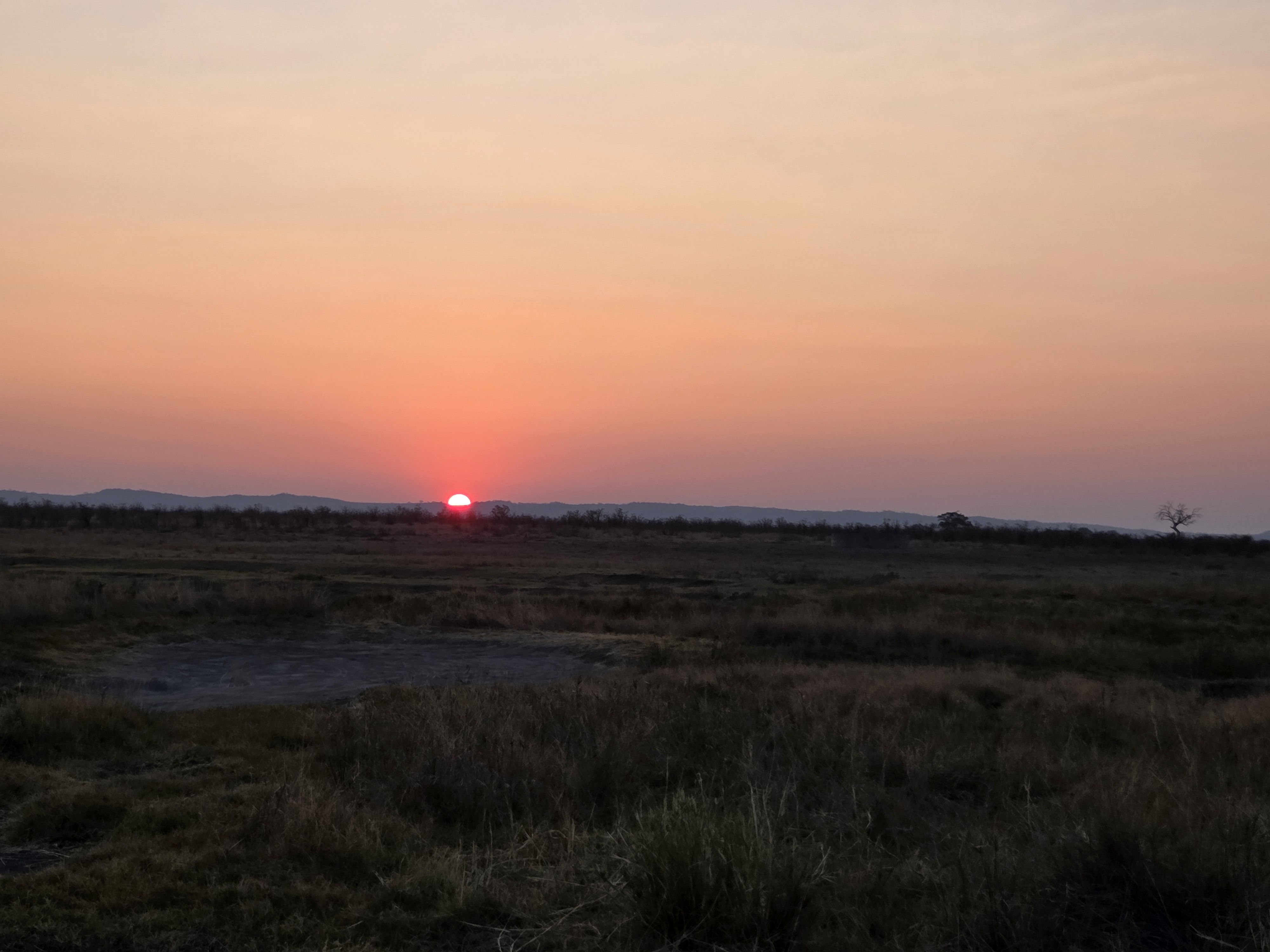 Evžen Lomák - Sunset setting at night
