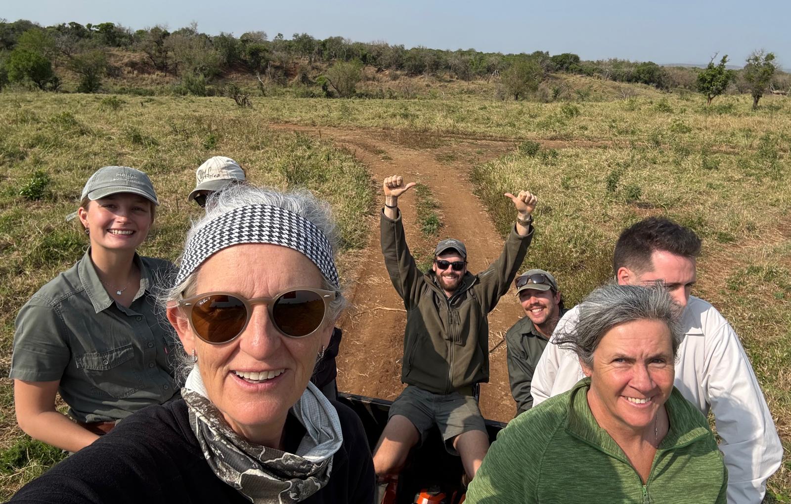 Di Roderick and Sam Hemmingway - Selfie smiling in the wild