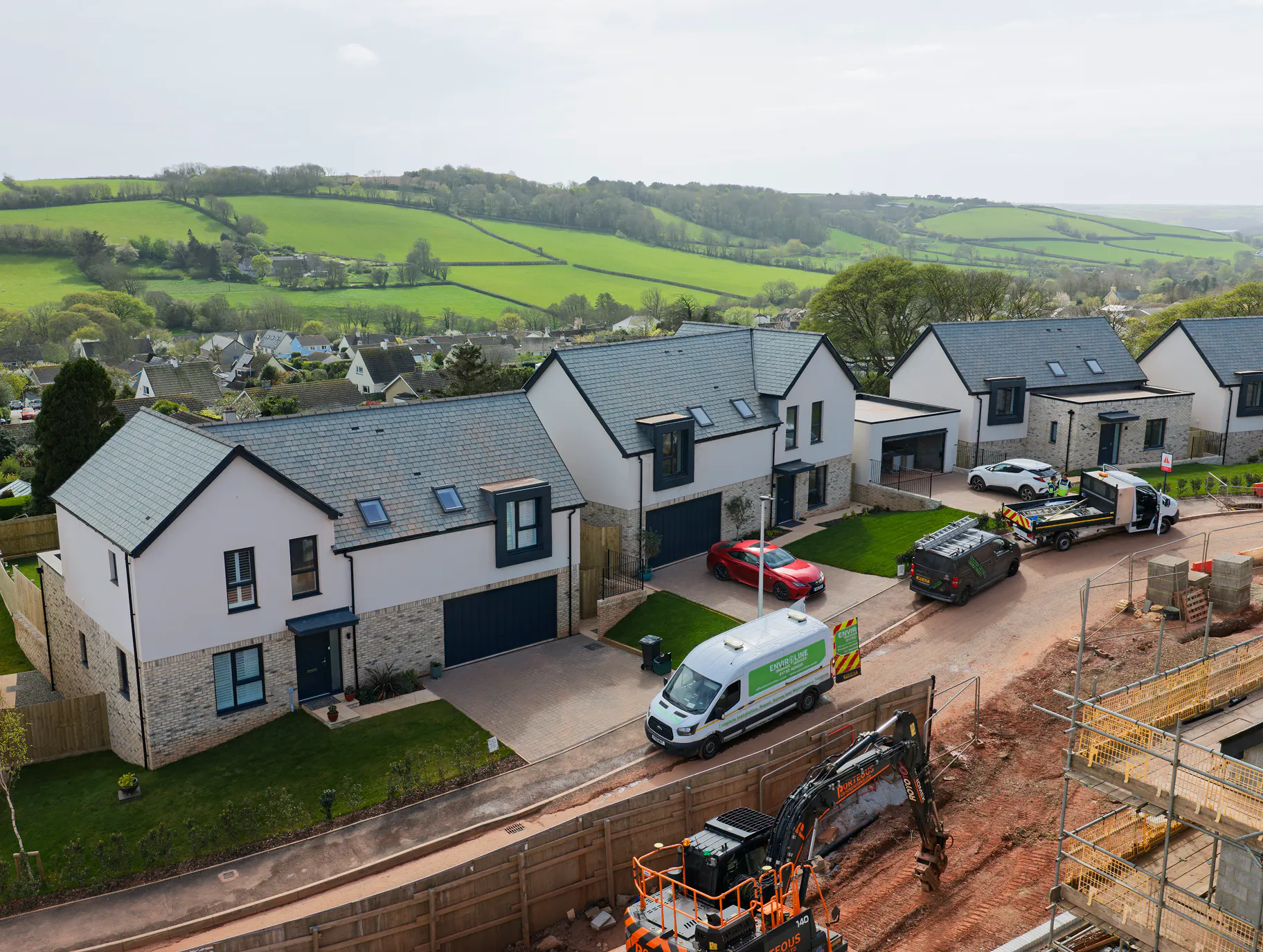 Plots 1 - 3 are fully complete. while plots 4 and 5 are going through snagging, the last stage before handover.