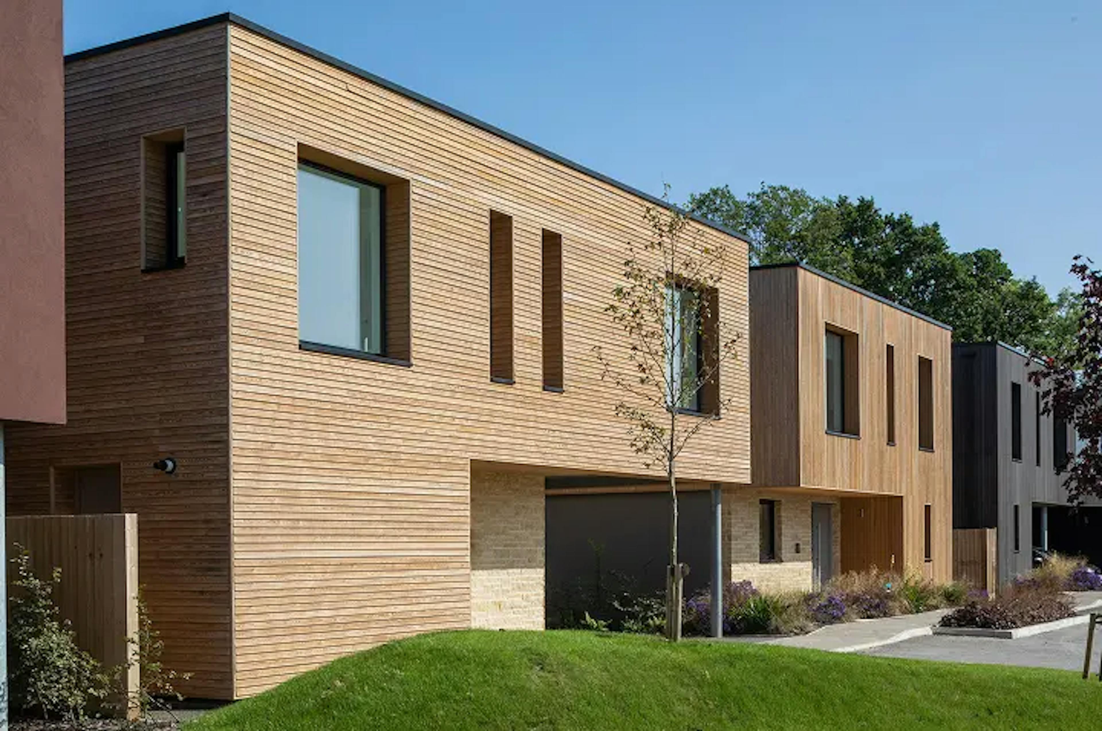 Contact - House Image