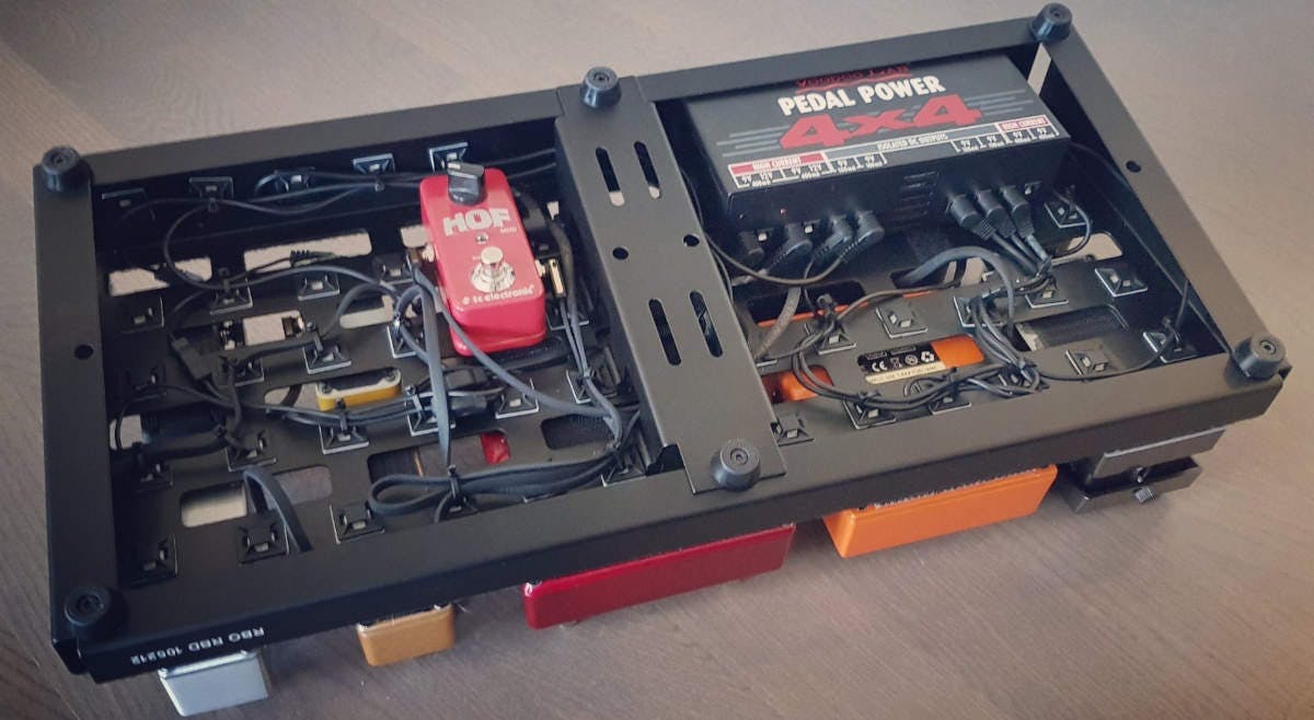 Fit pedals "under the board" to maximise your pedalboard real estate
