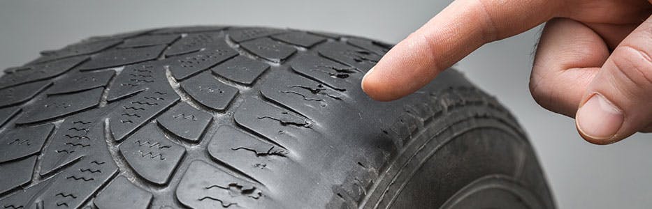 Flanc du pneu : définition, usure, informations