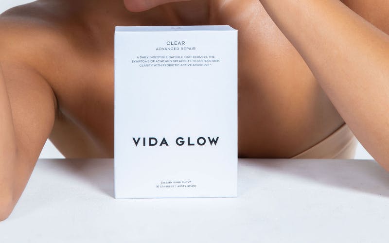 Vida Glow Clear Advanced Repair
