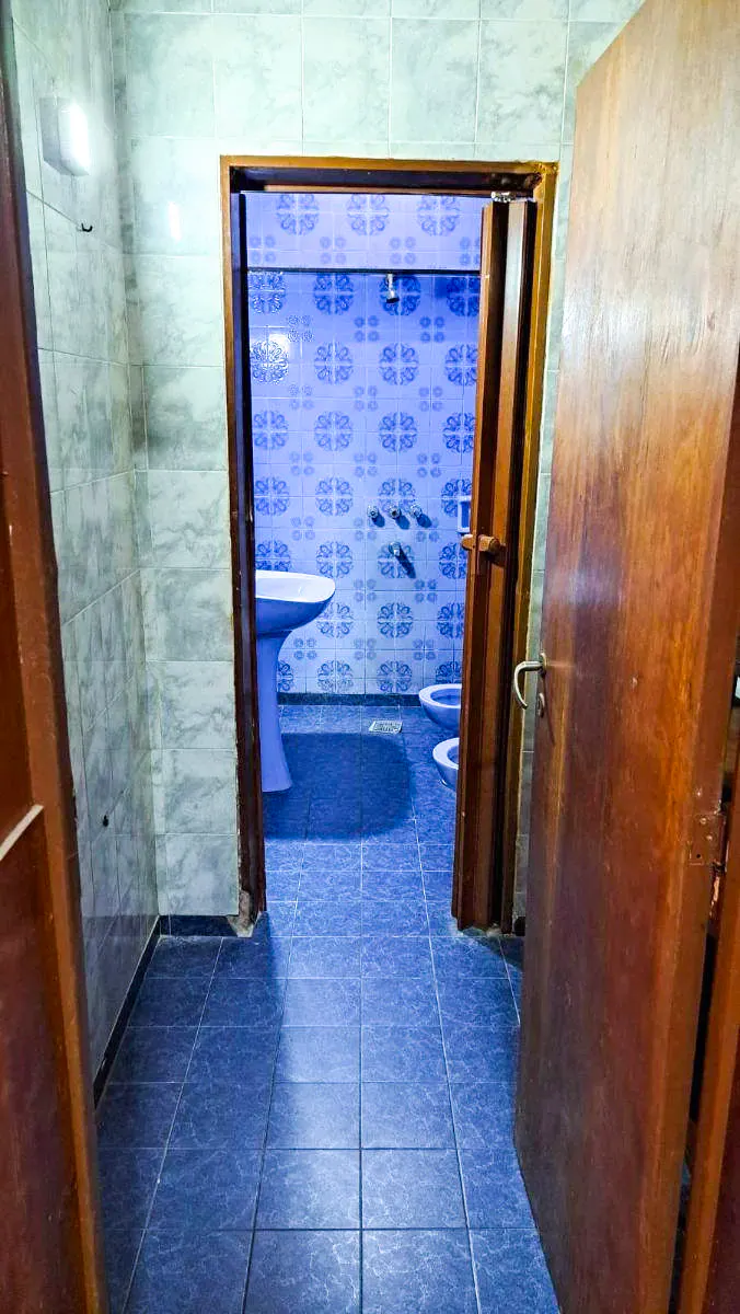 Casa Interna de 2 Dormitorios con Patio – Zuviría 6256