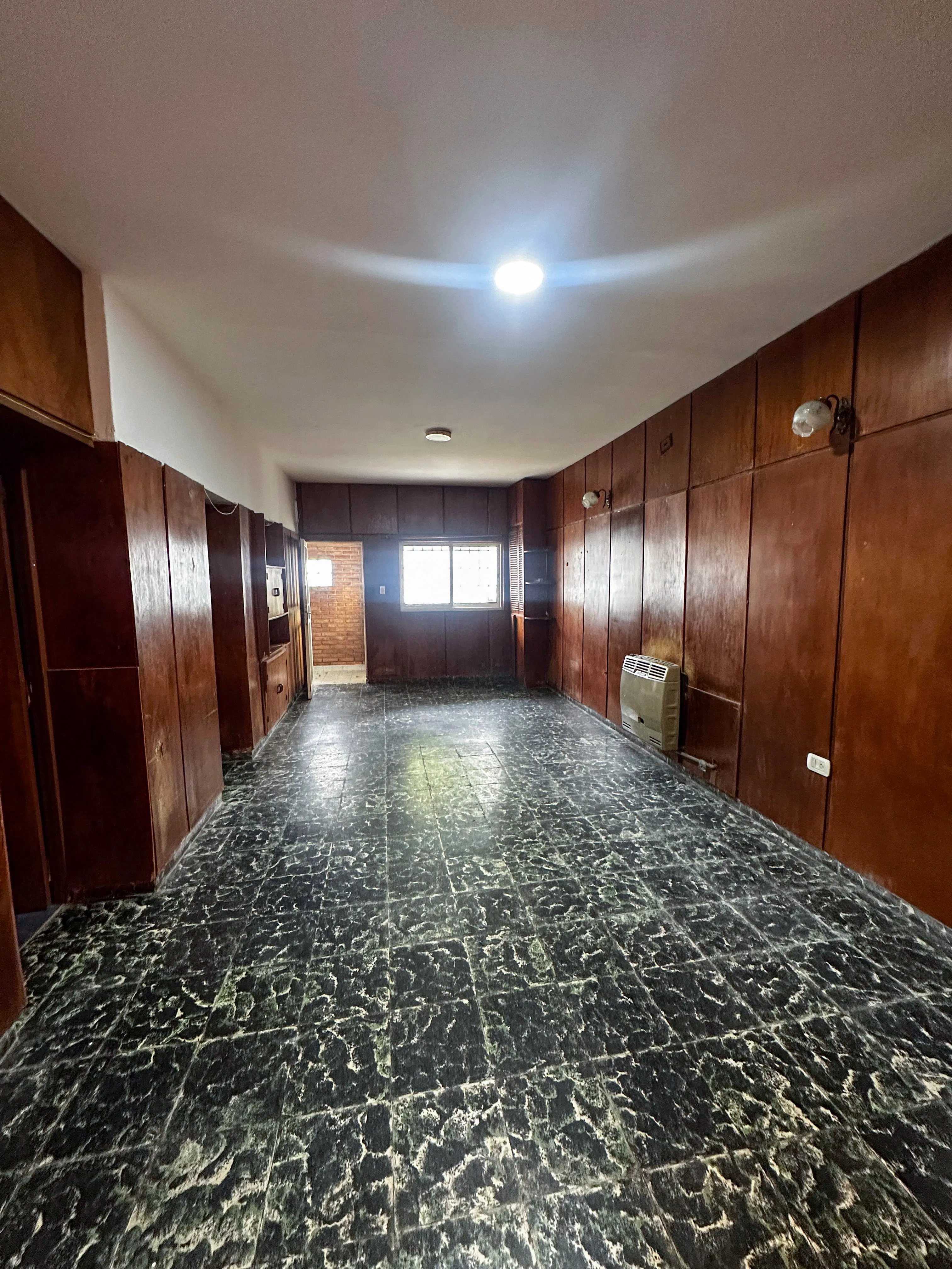 Casa Interna de 2 Dormitorios con Patio – Zuviría 6256