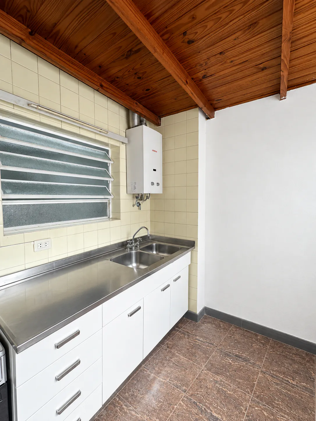 Departamento Un Dormitorio c/ Patio / Apto Crédito – Antelo 1046, Rosario