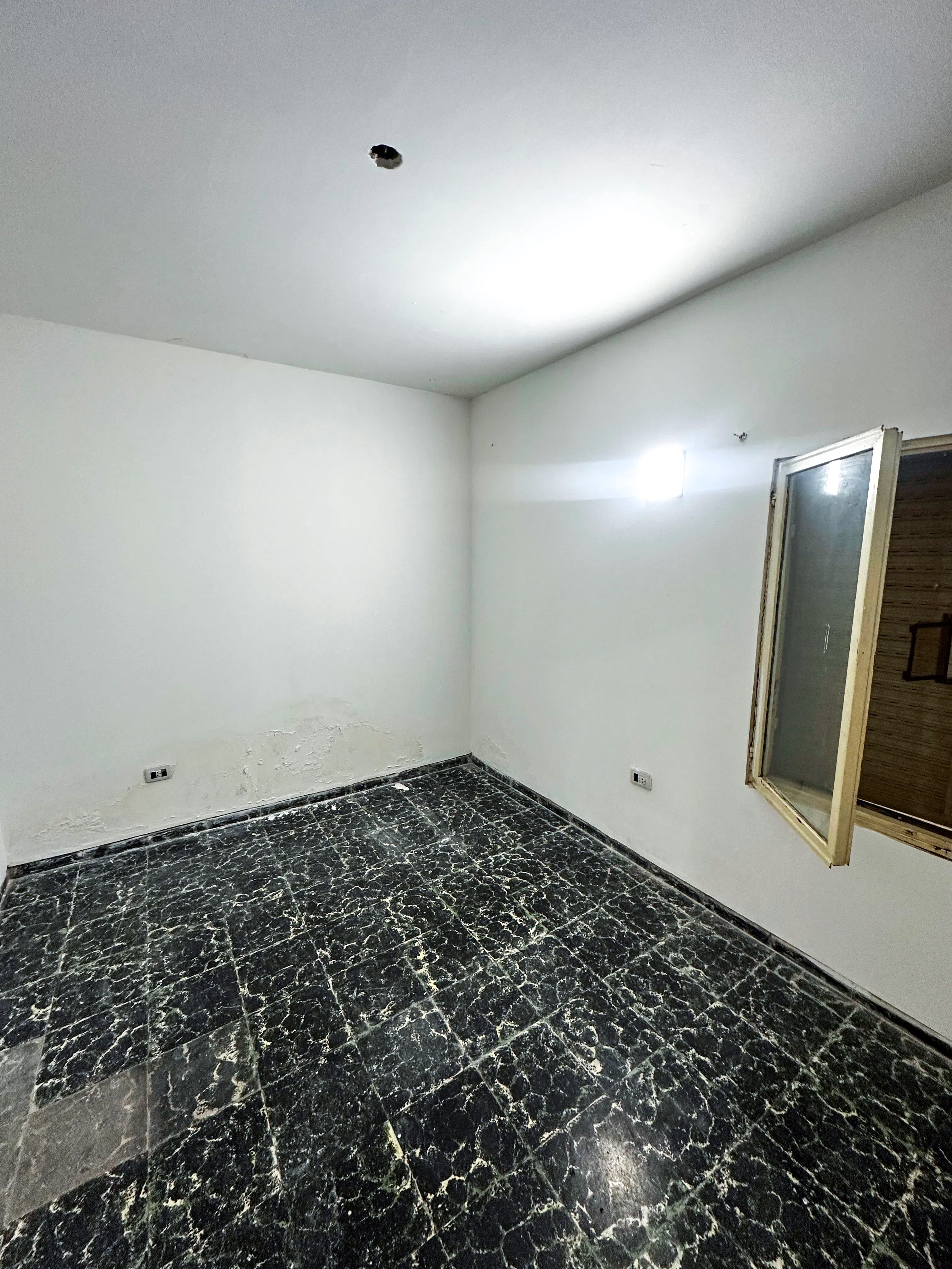 Casa Interna de 2 Dormitorios con Patio – Zuviría 6256