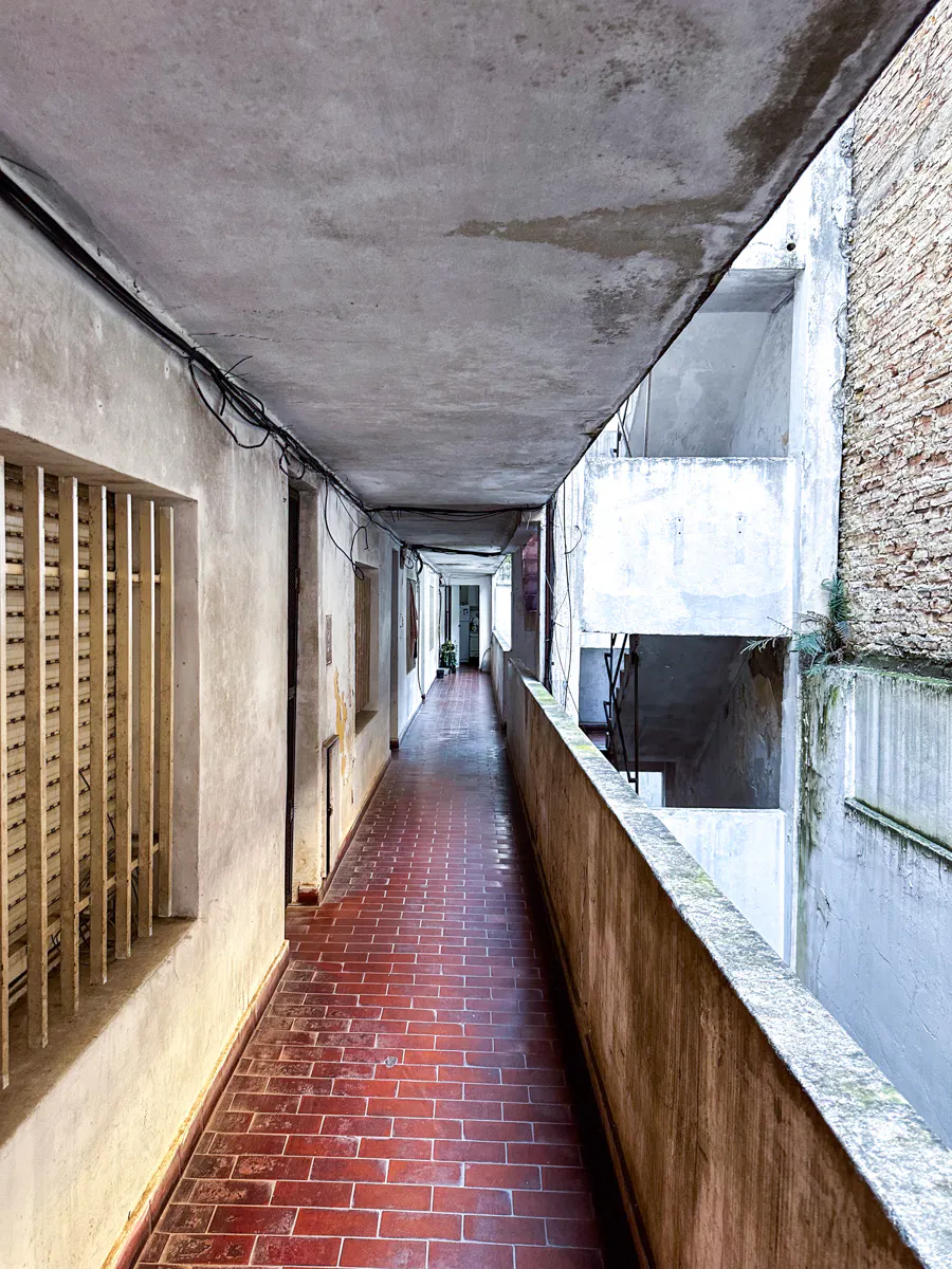 Monoambiente Reciclado a Nuevo – Alvear 32