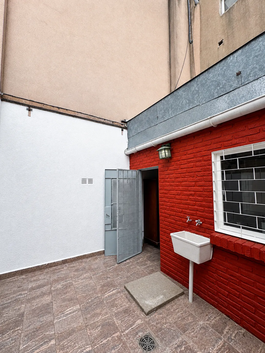 Departamento Un Dormitorio c/ Patio / Apto Crédito – Antelo 1046, Rosario