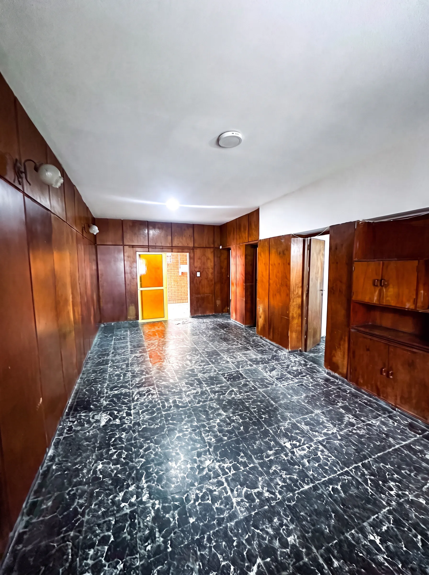 Casa Interna de 2 Dormitorios con Patio – Zuviría 6256
