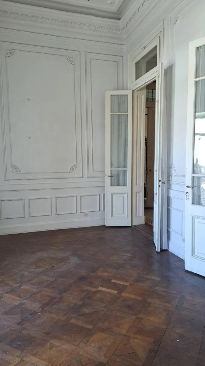 Exclusivo Semipiso de Categoría 267 m² – Córdoba 1411/33 (Esq. Corrientes 822)