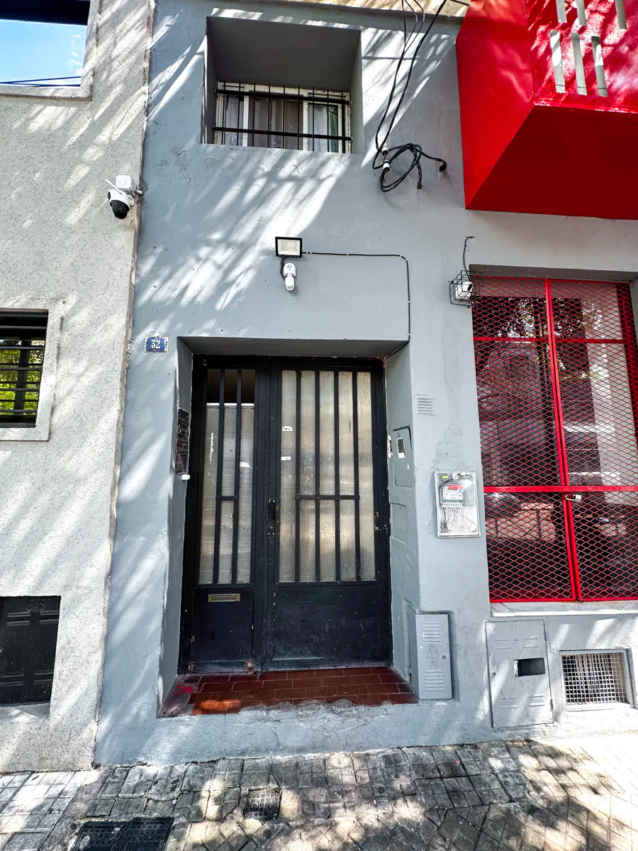 Monoambiente Reciclado a Nuevo – Alvear 32