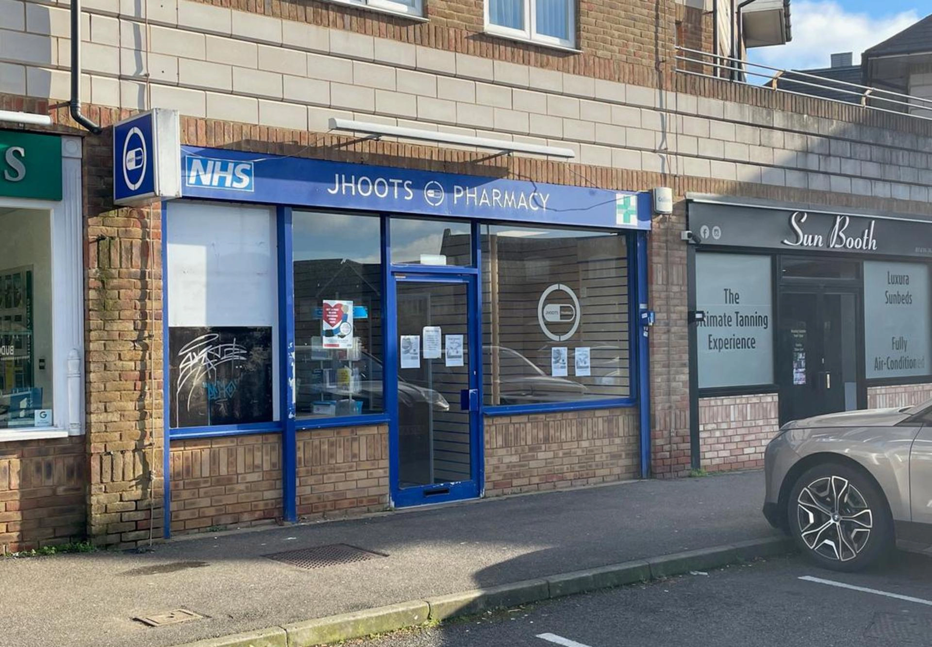 Administration deal for Jhoots pharmacy