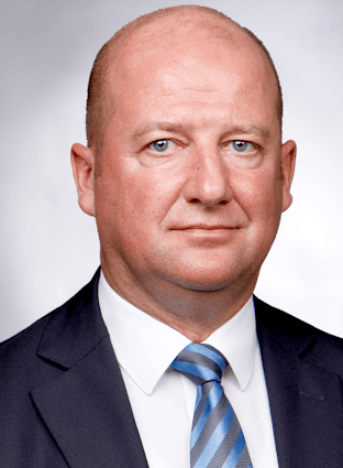 Porträt von Ullrich Müller, Niederlassungsleiter bei Aengevelt Immobilien in Leipzig