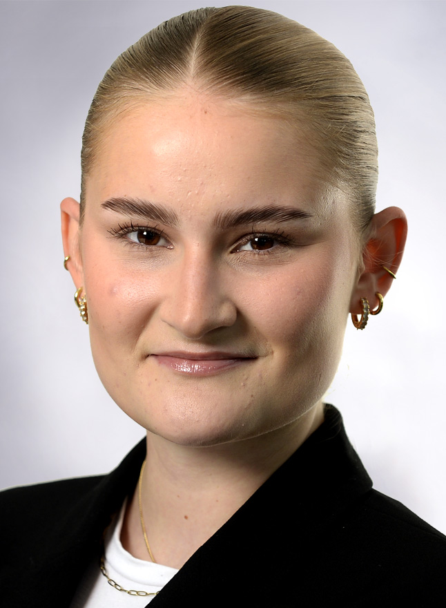Porträt von Sophia Werner, Studierende
Investment & Development bei Aengevelt Immobilien in Düsseldorf