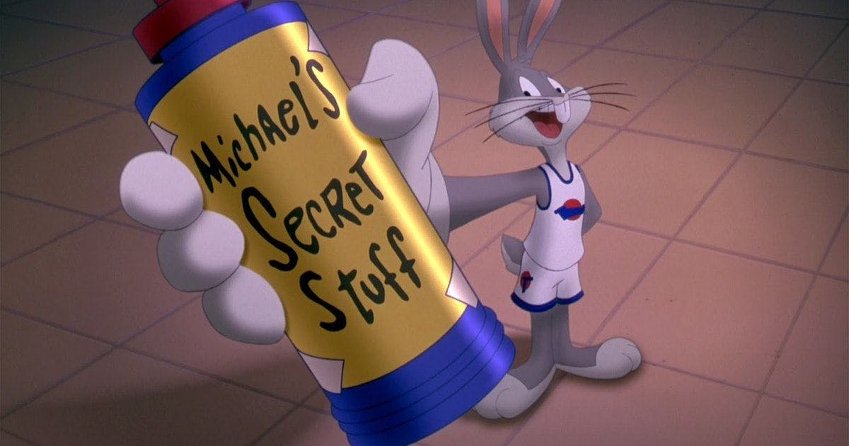 La botella de Michael's Secret Stuff en la pelicula de Space Jam, el arma para vencer a los malos