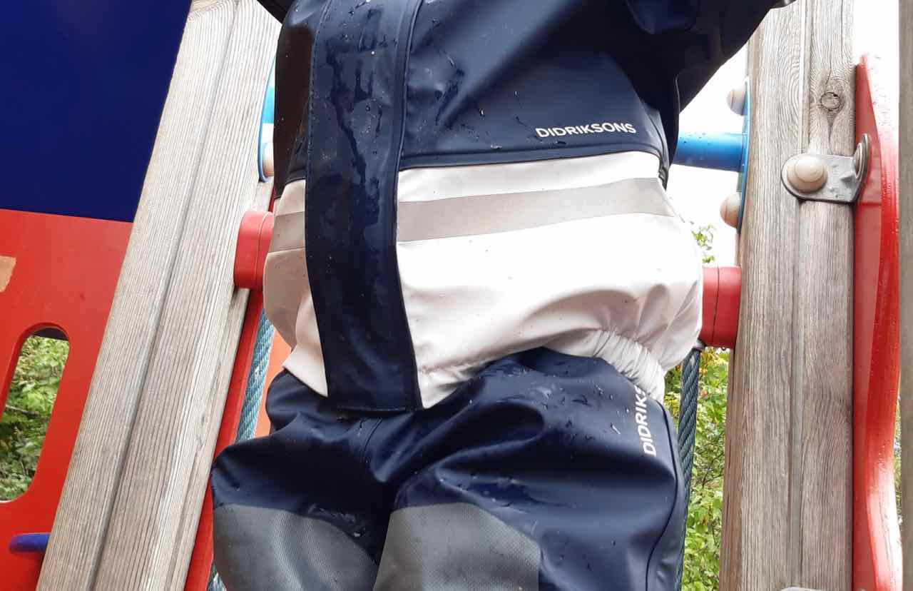 Blått & vitt fodrat regnställ från Didriksons