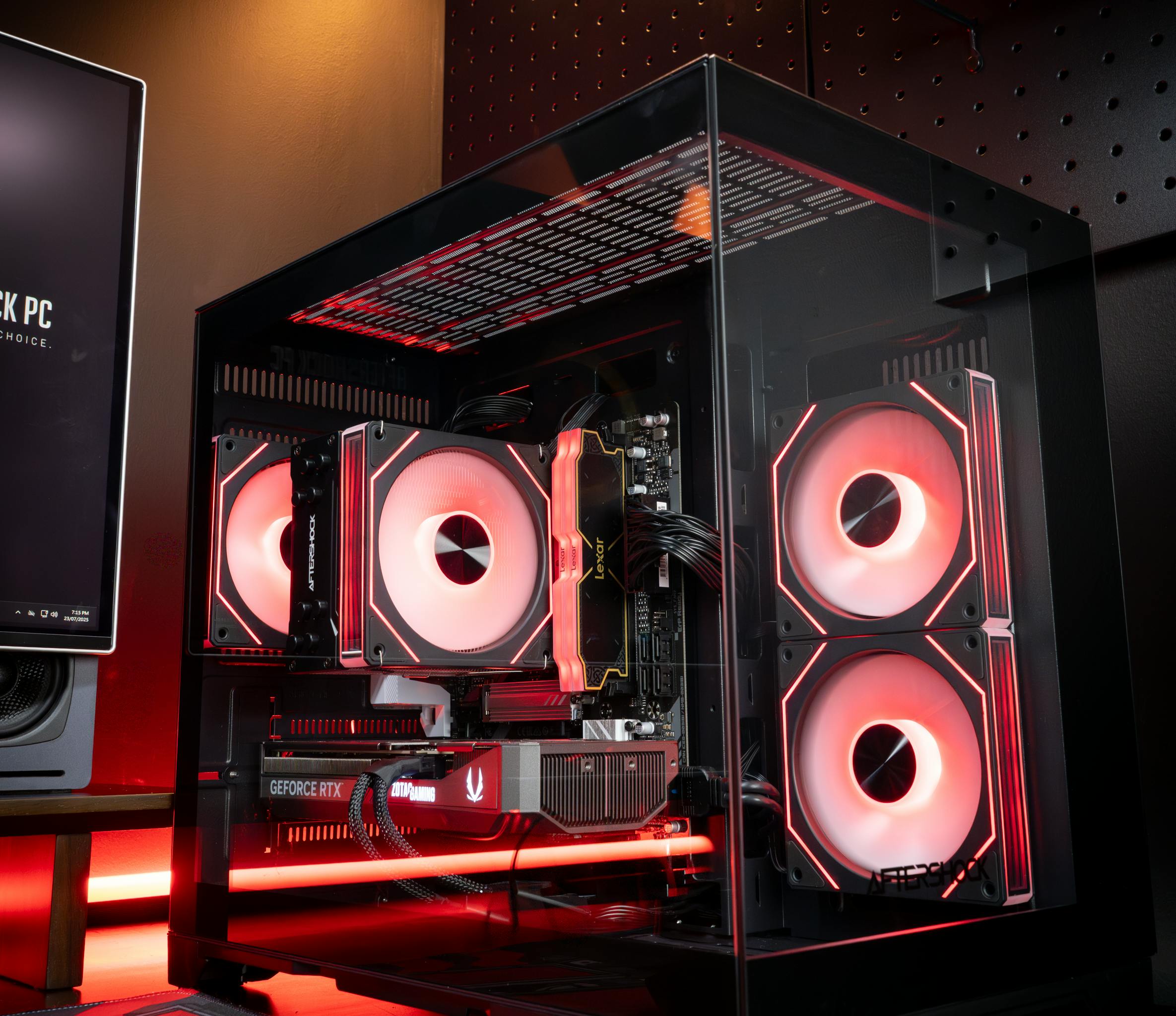 SHOWCASE-READY, WITHOUT THE BULK