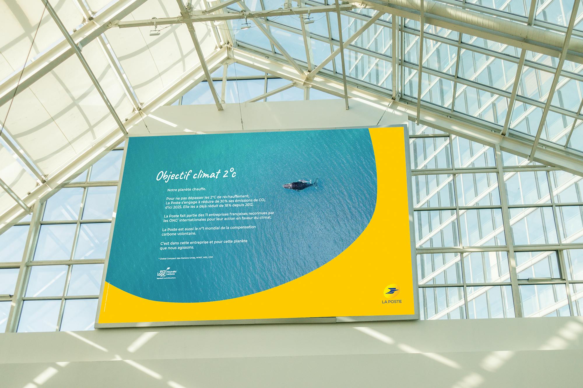 affiche climat avec une baleine