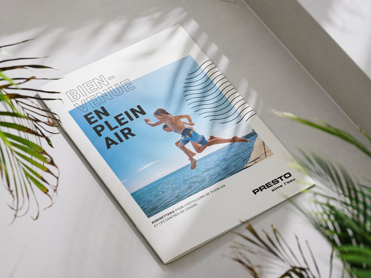 Couverture brochure en plein air