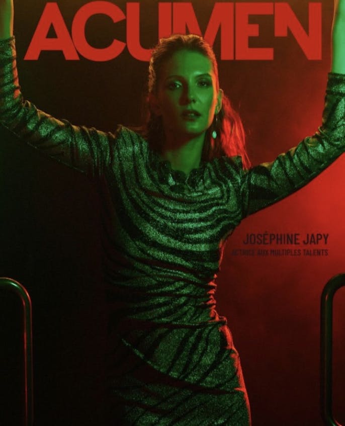 Joséphine Japy en couverture de Acumen