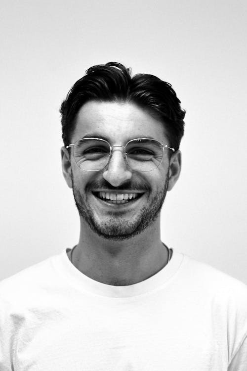 Mario Sire - Straton