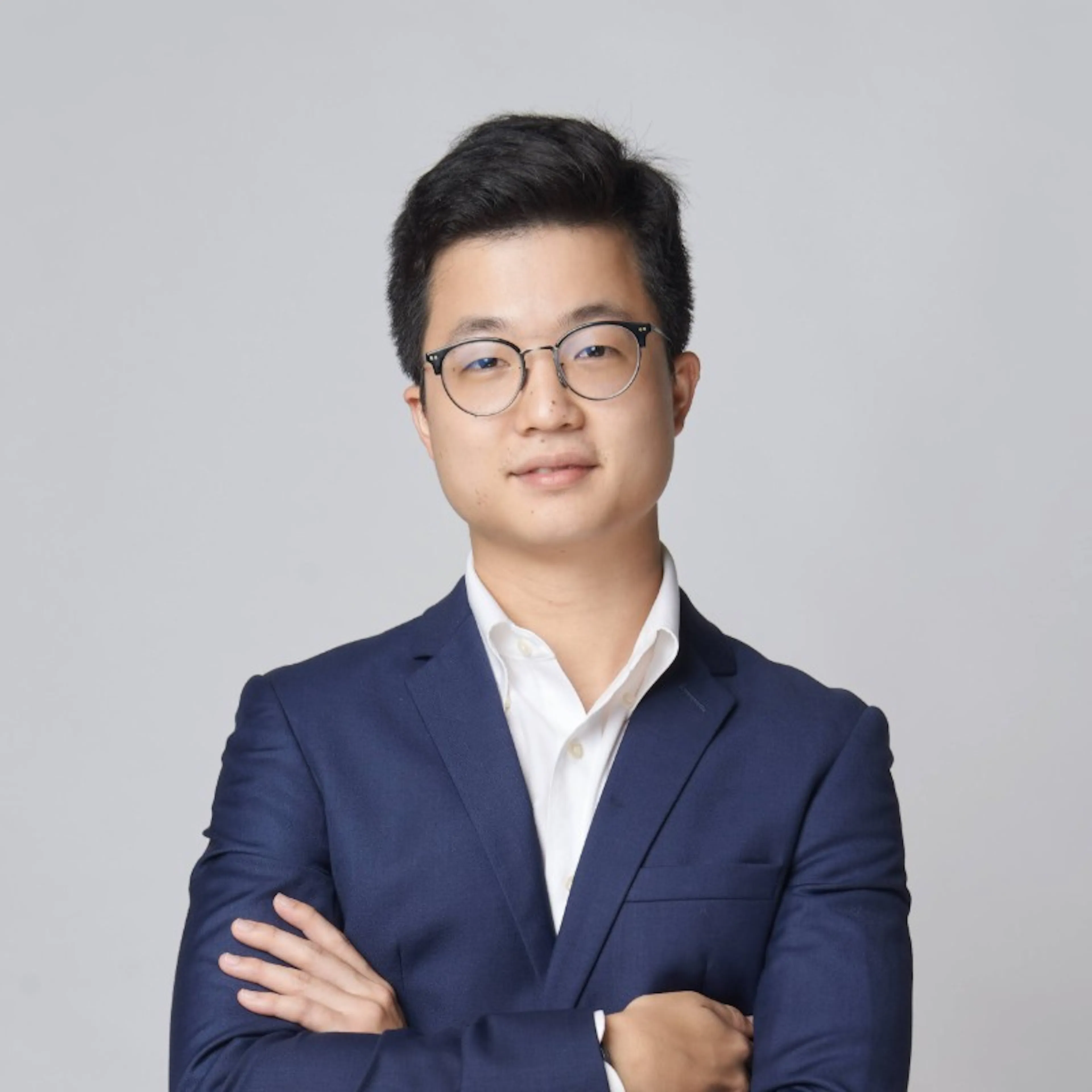 https://www.linkedin.com/in/tanachartkujareevanich/