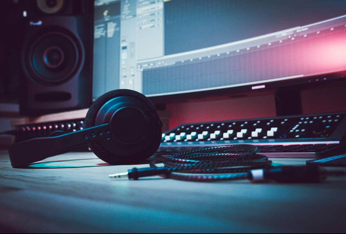 Studio Headphones AIAIAI