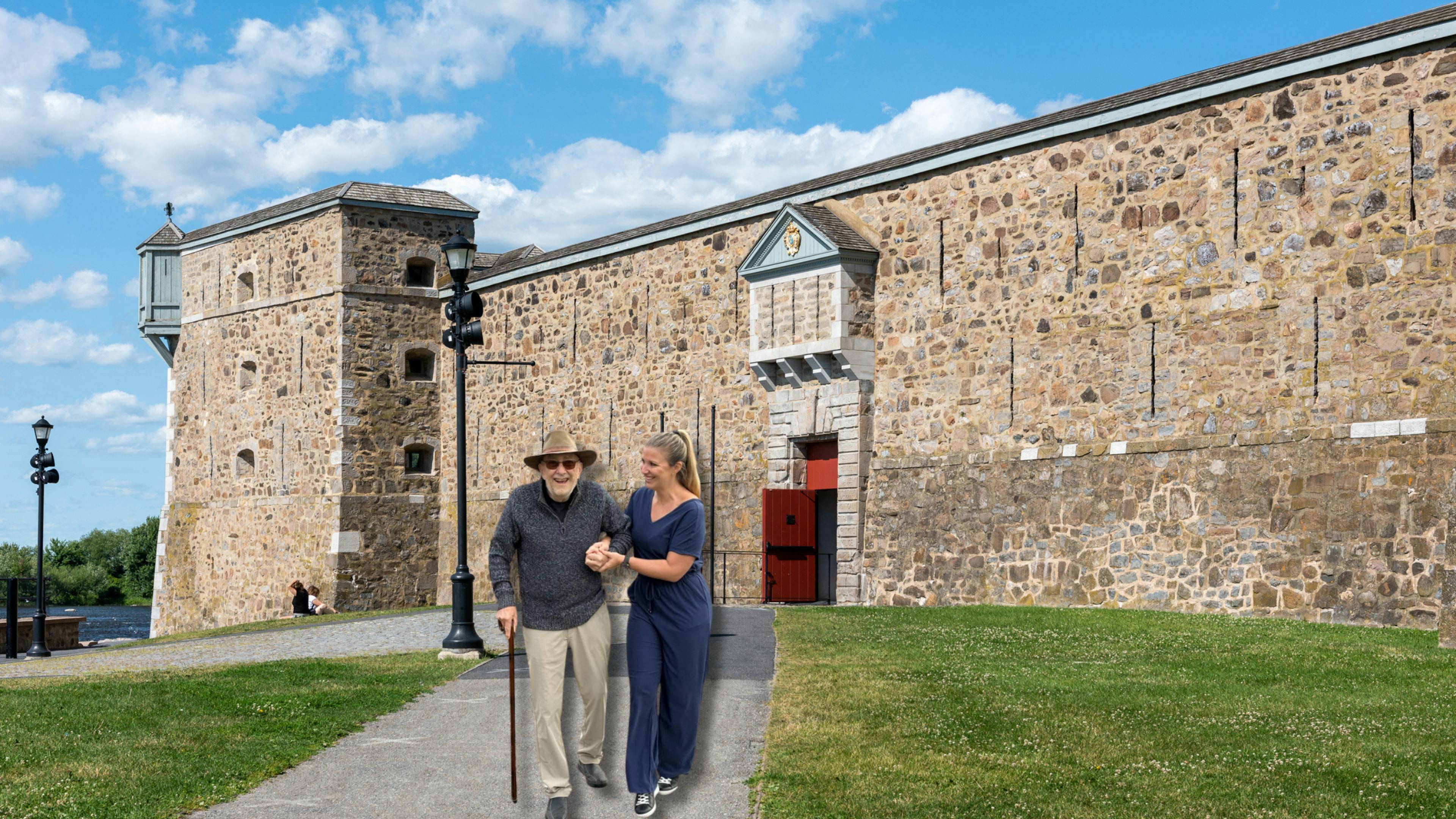 Vue du Fort Chambly, représentant stabilité et tranquillité, valeurs reflétées par les services et soins à domicile d'Aidexpress.

