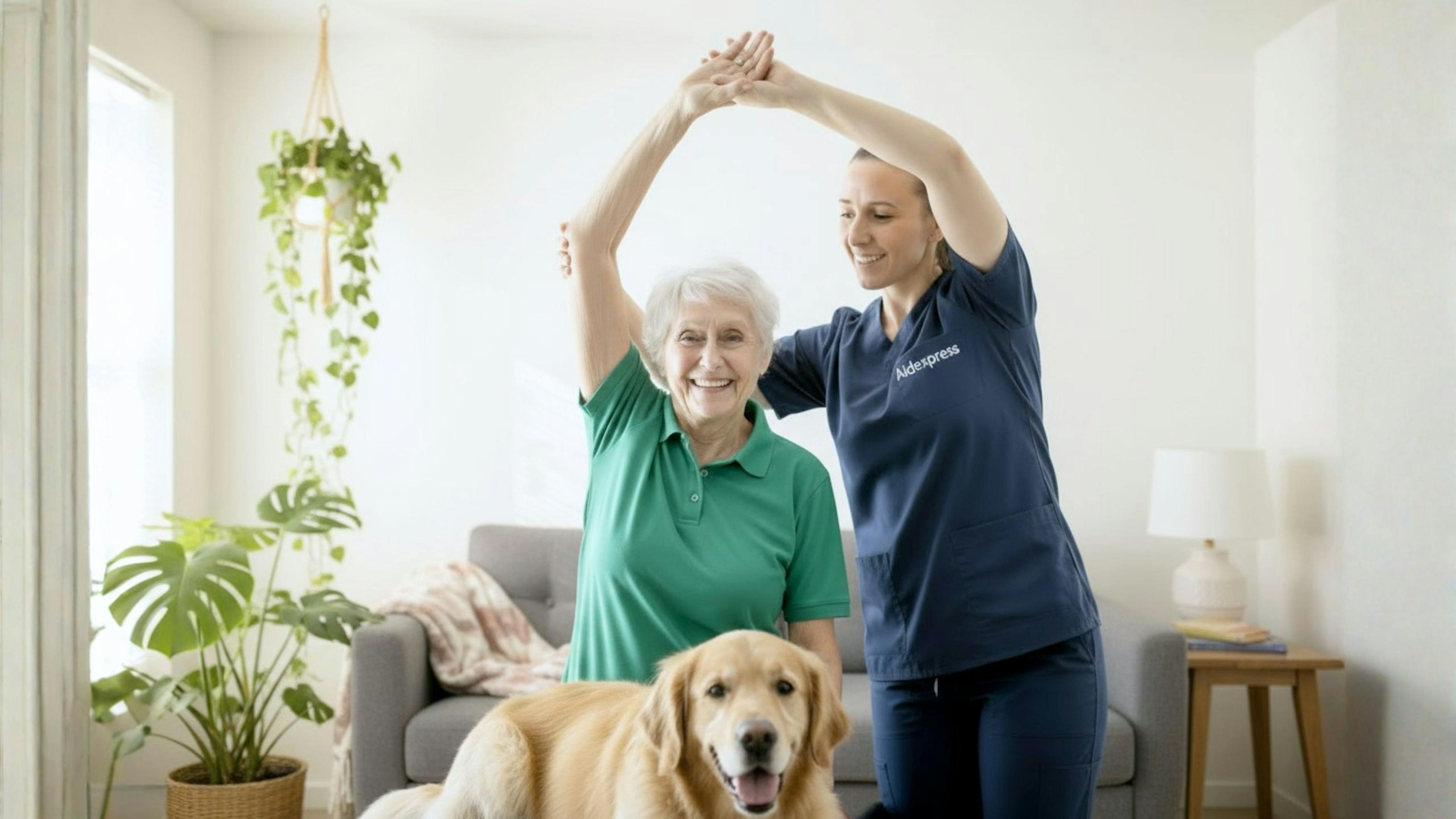 Physiothérapeute Aidexpress en action auprès d’une dame âgée, illustrant le métier de la physiothérapie à domicile.