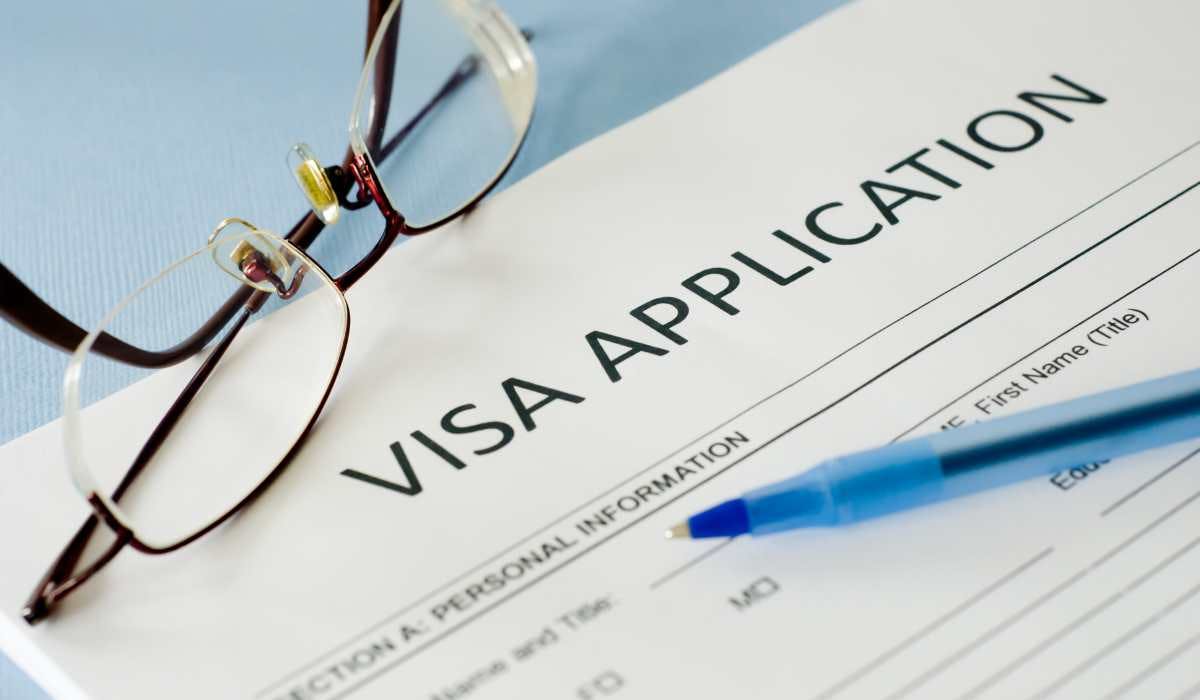 Employees' HK Work Visa Application