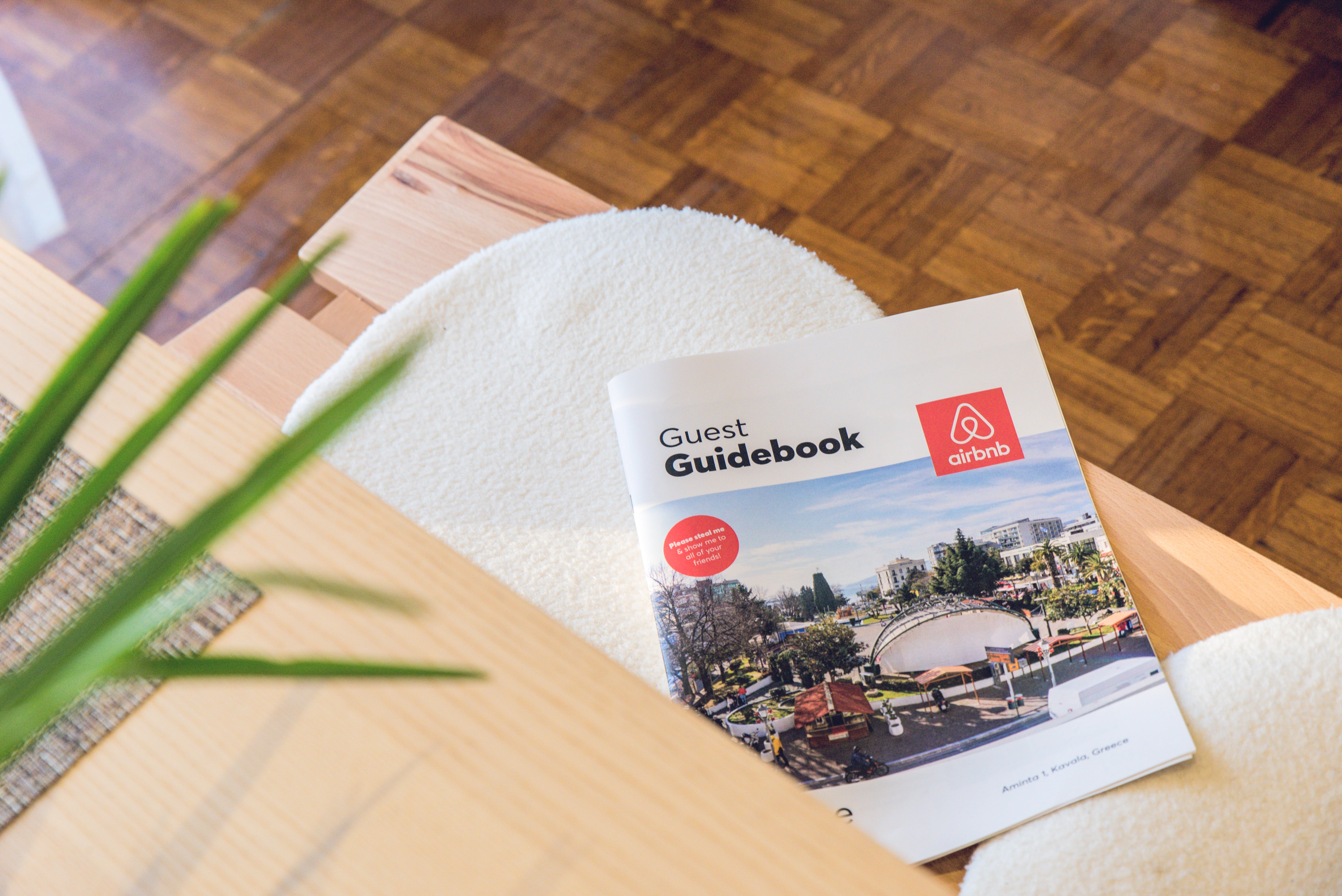 How to Create an Airbnb Guidebook That Guests Will Love