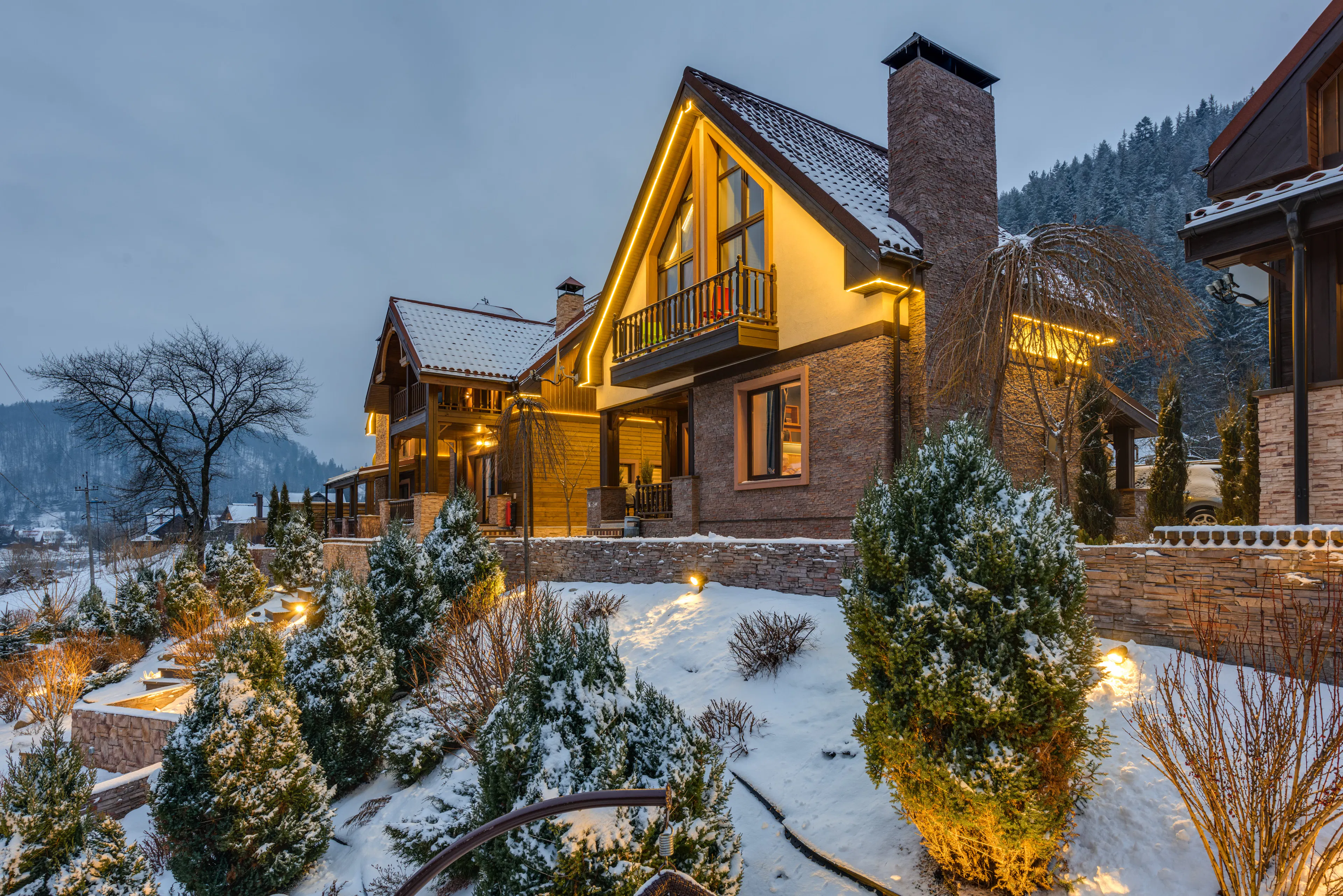 US Ski Season 2024: How Will Your Winter Vacation Rentals Perform?
