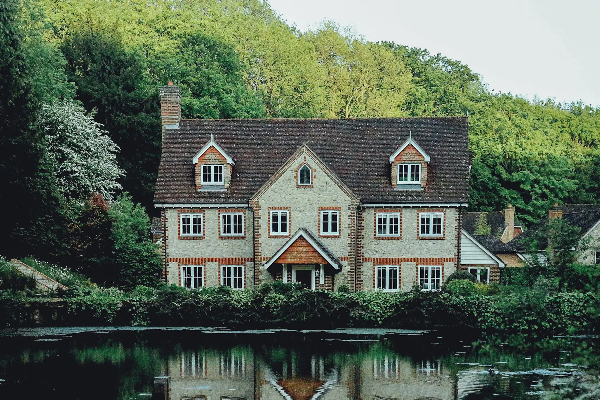 House closed to a lack