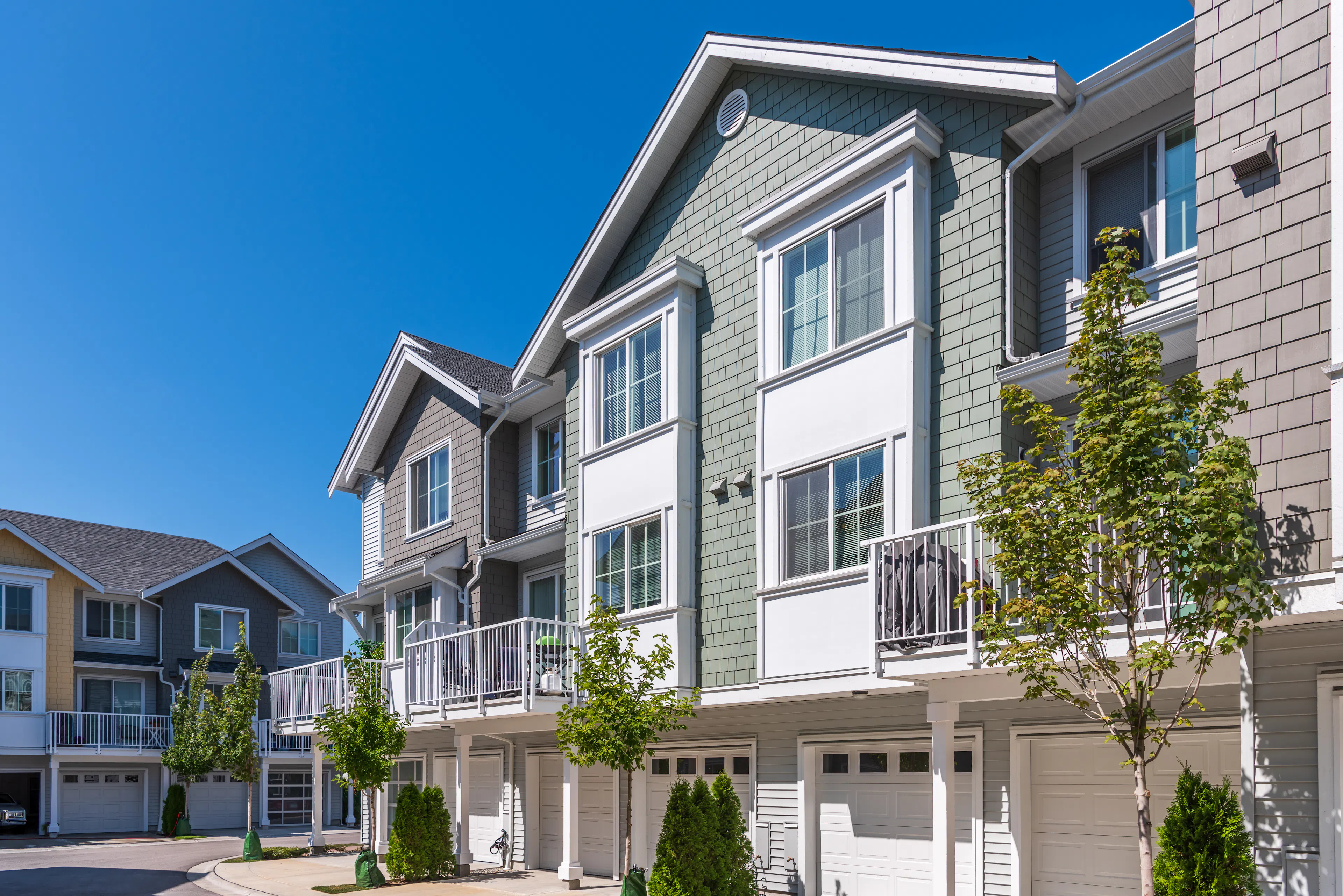 Are Condos Good for Airbnb? Pros and Cons