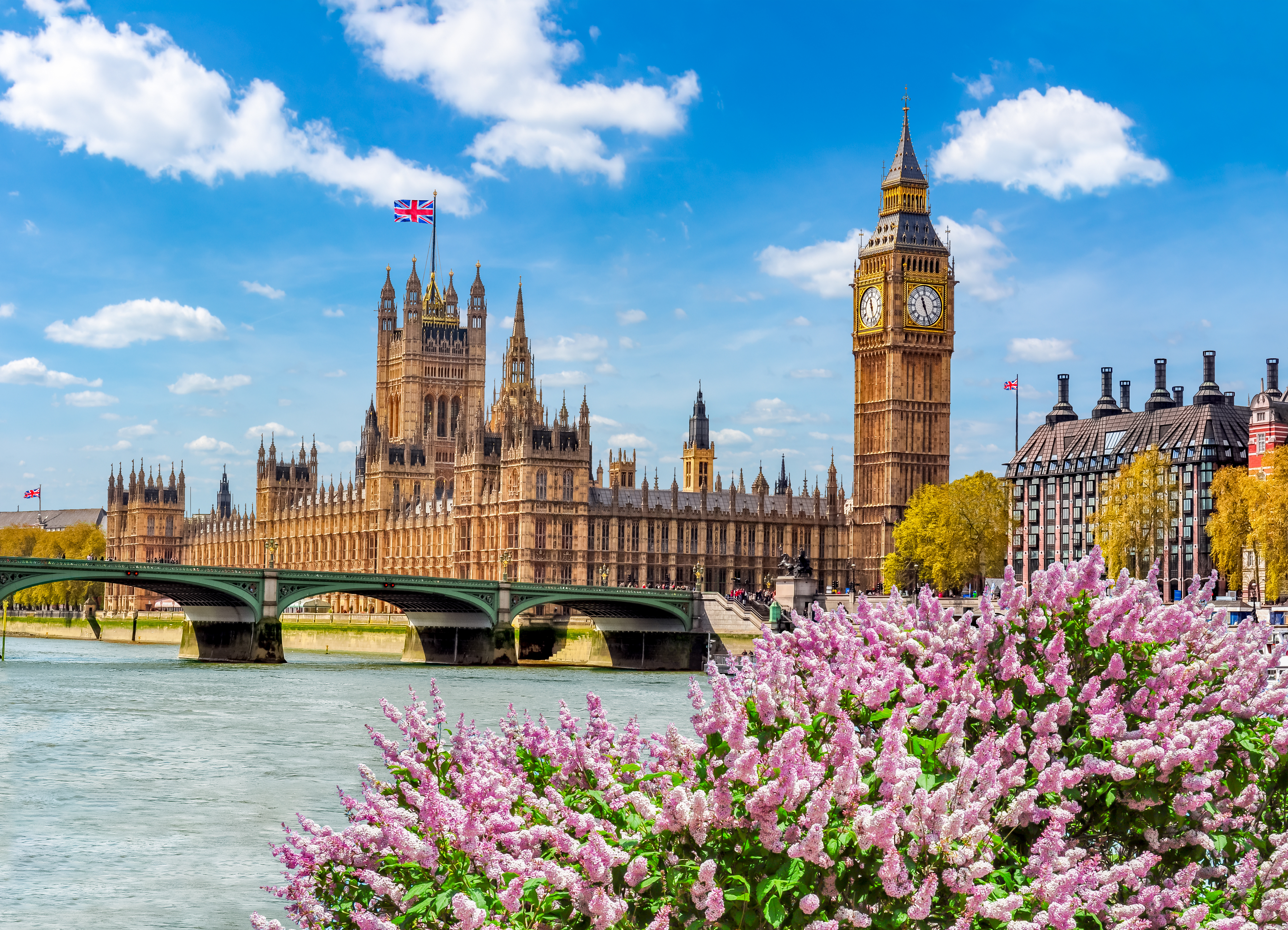 Big Ben tower and Houses of Parliament in London