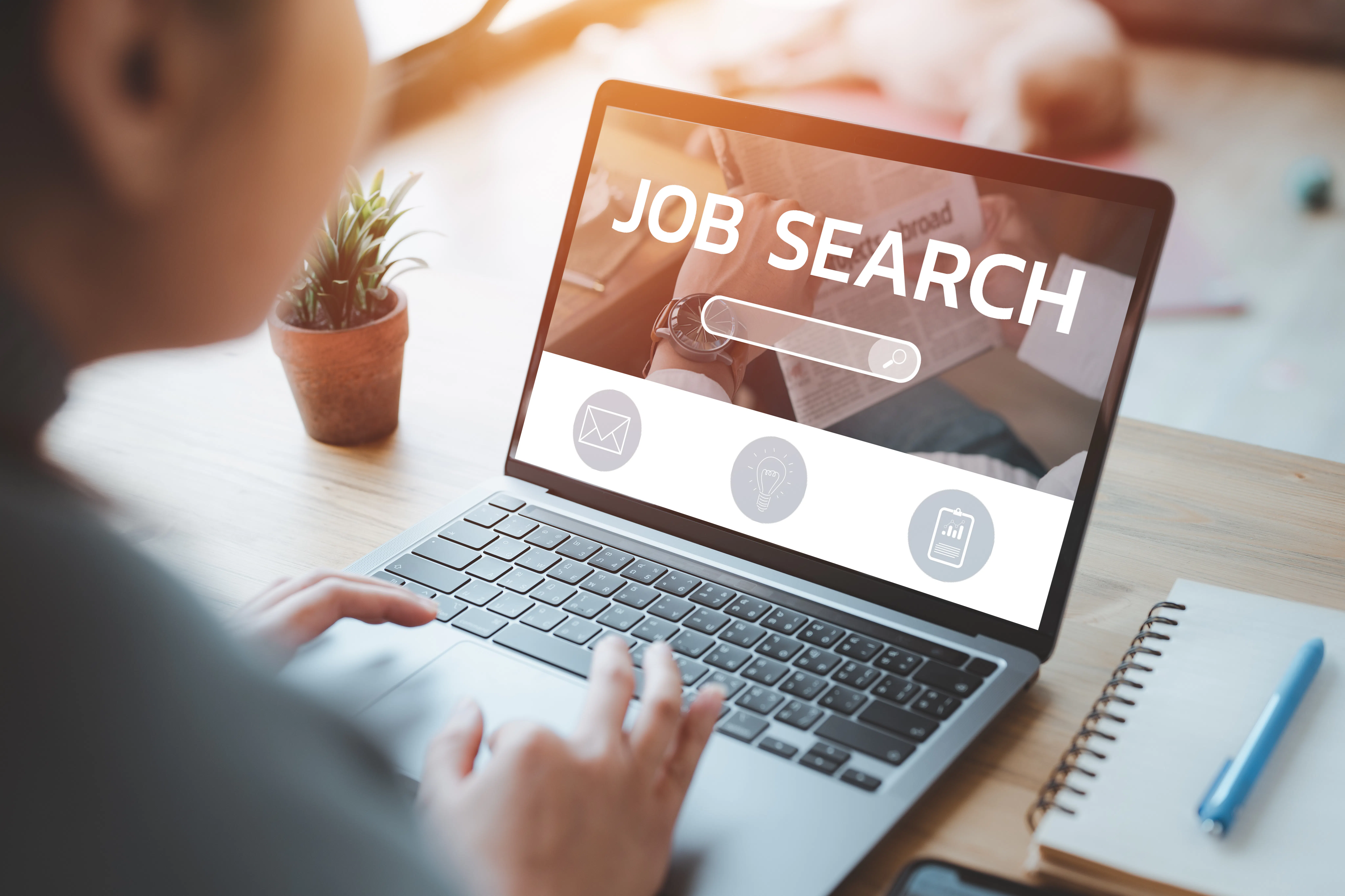 Unemployment affects STR industry trends