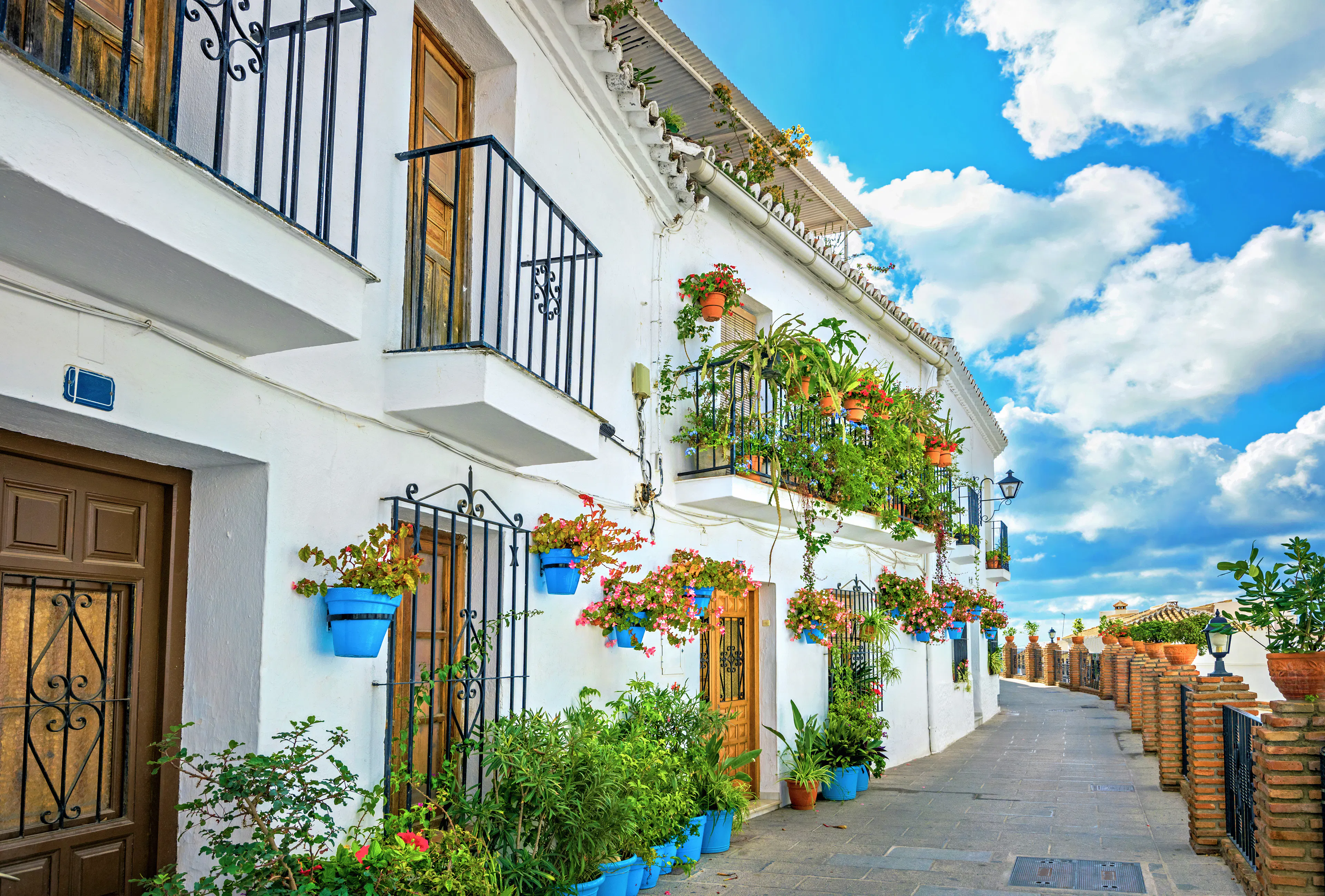 Top Websites Like Zillow for Europe to Look For Investment Properties