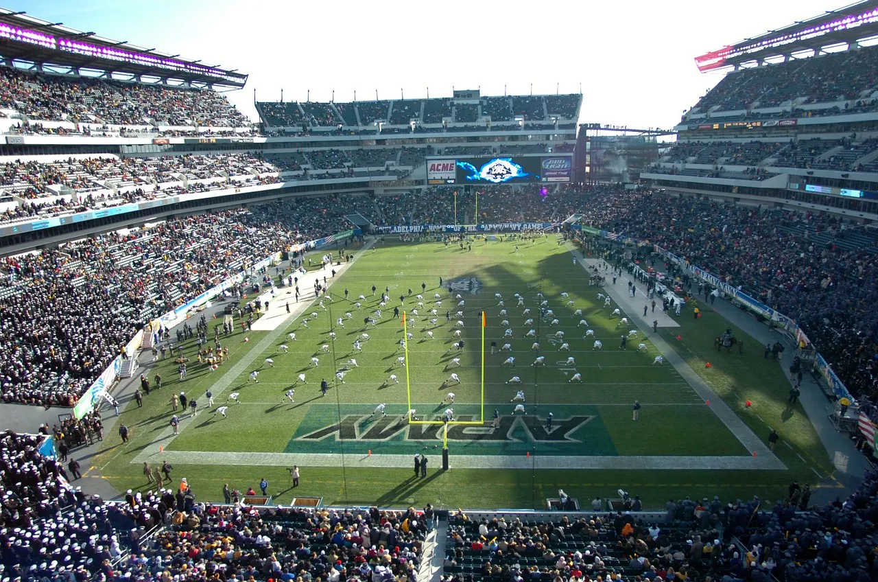 An aerial view of a packed Lincoln Financial Field in Philadelphia during a football game