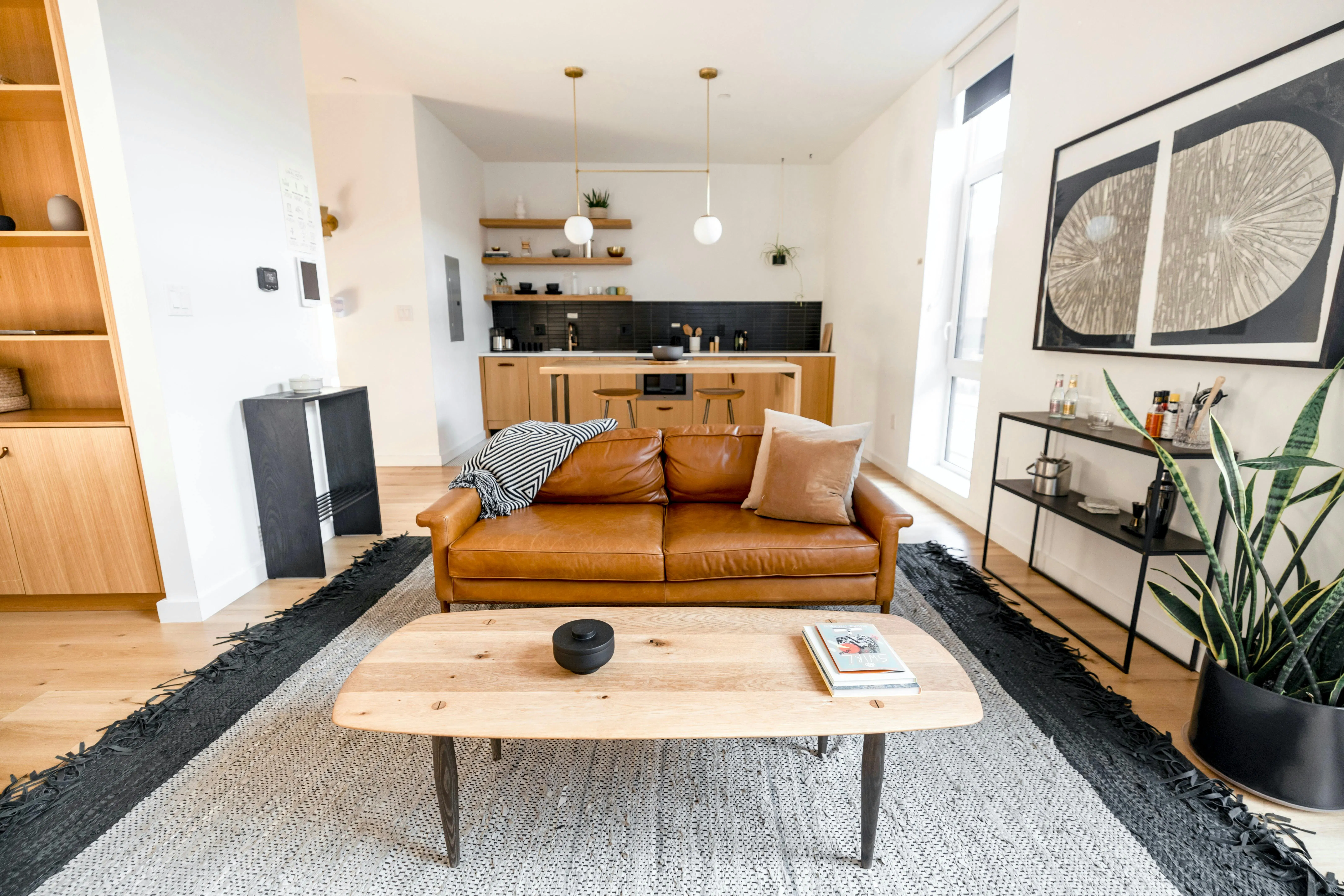 A modern open-plan apartment in Philadelphia