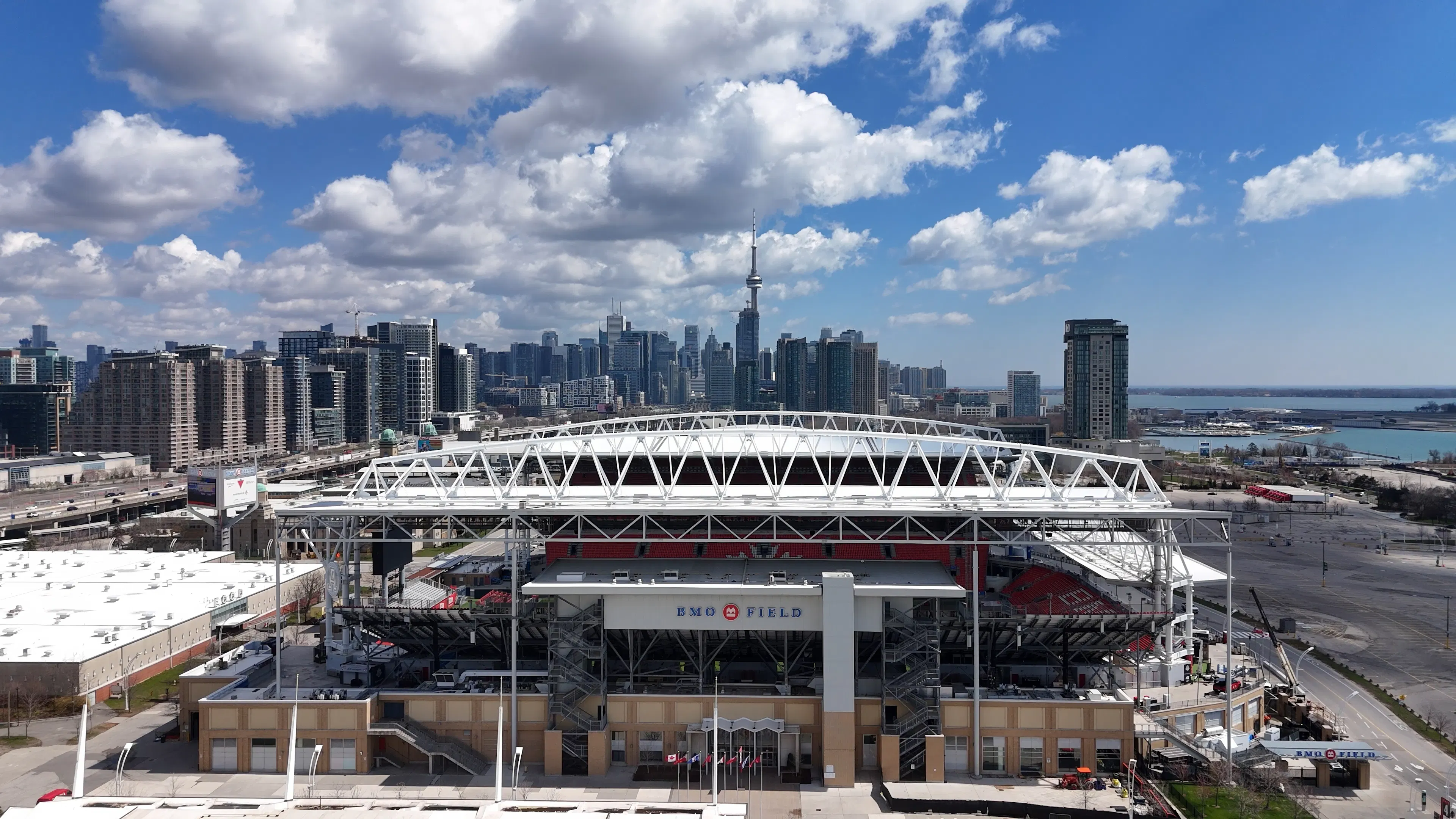 BMO Field in Toronto and the amazing city skyline in the background
