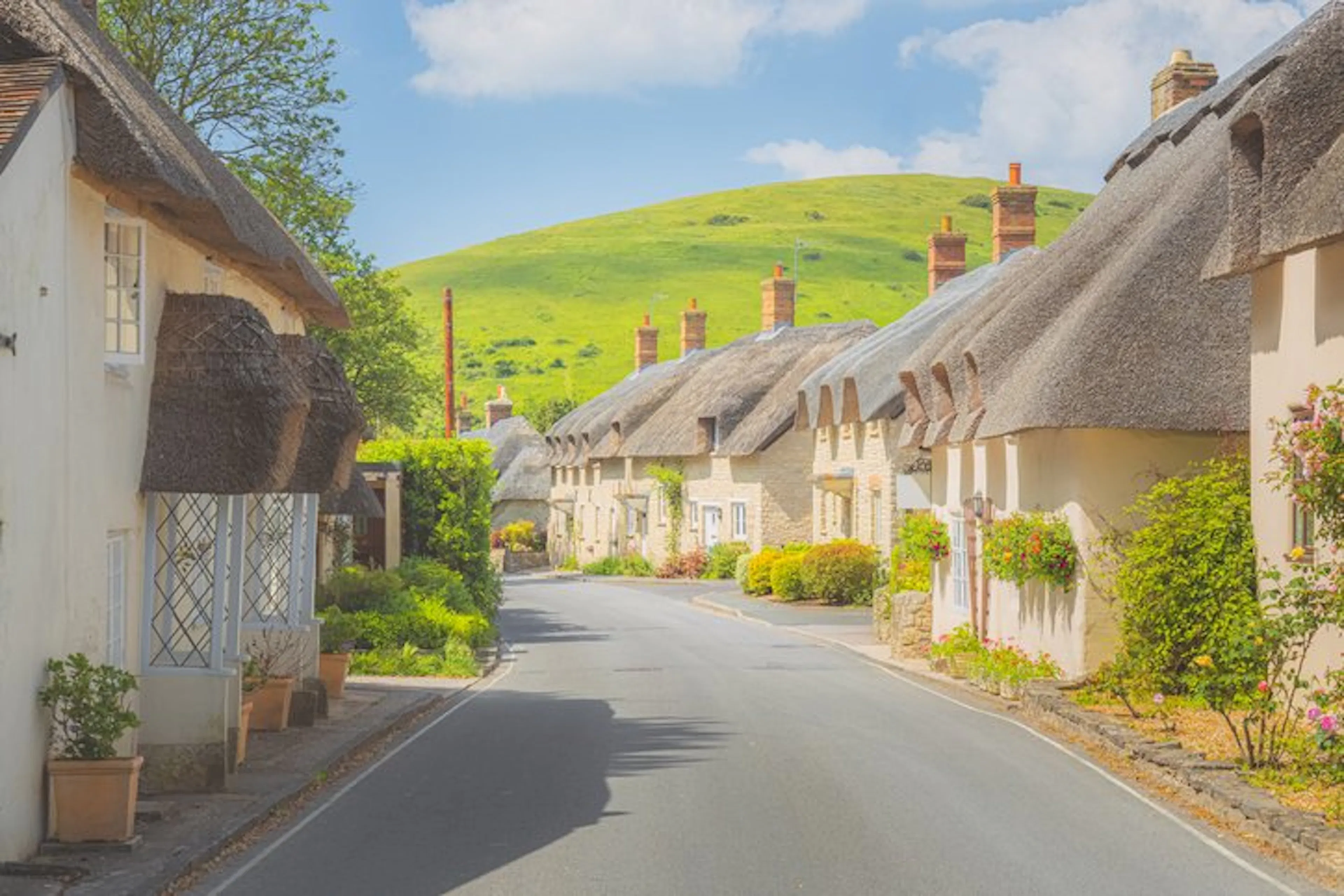 Best Places to Buy a Holiday Home in the UK for Investment