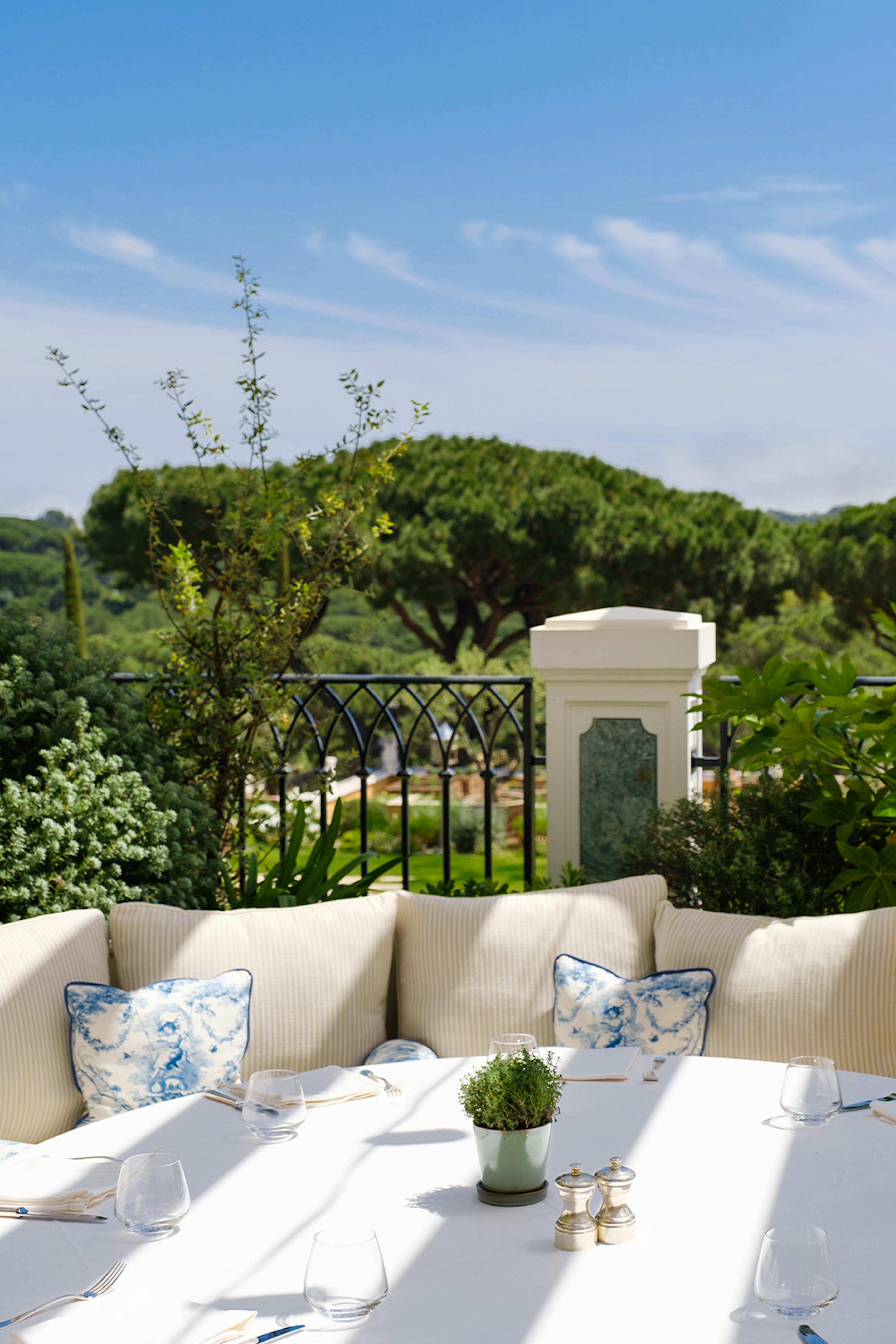 Chateau de La Messardiere, hotel Saint-tropez, Restaurants